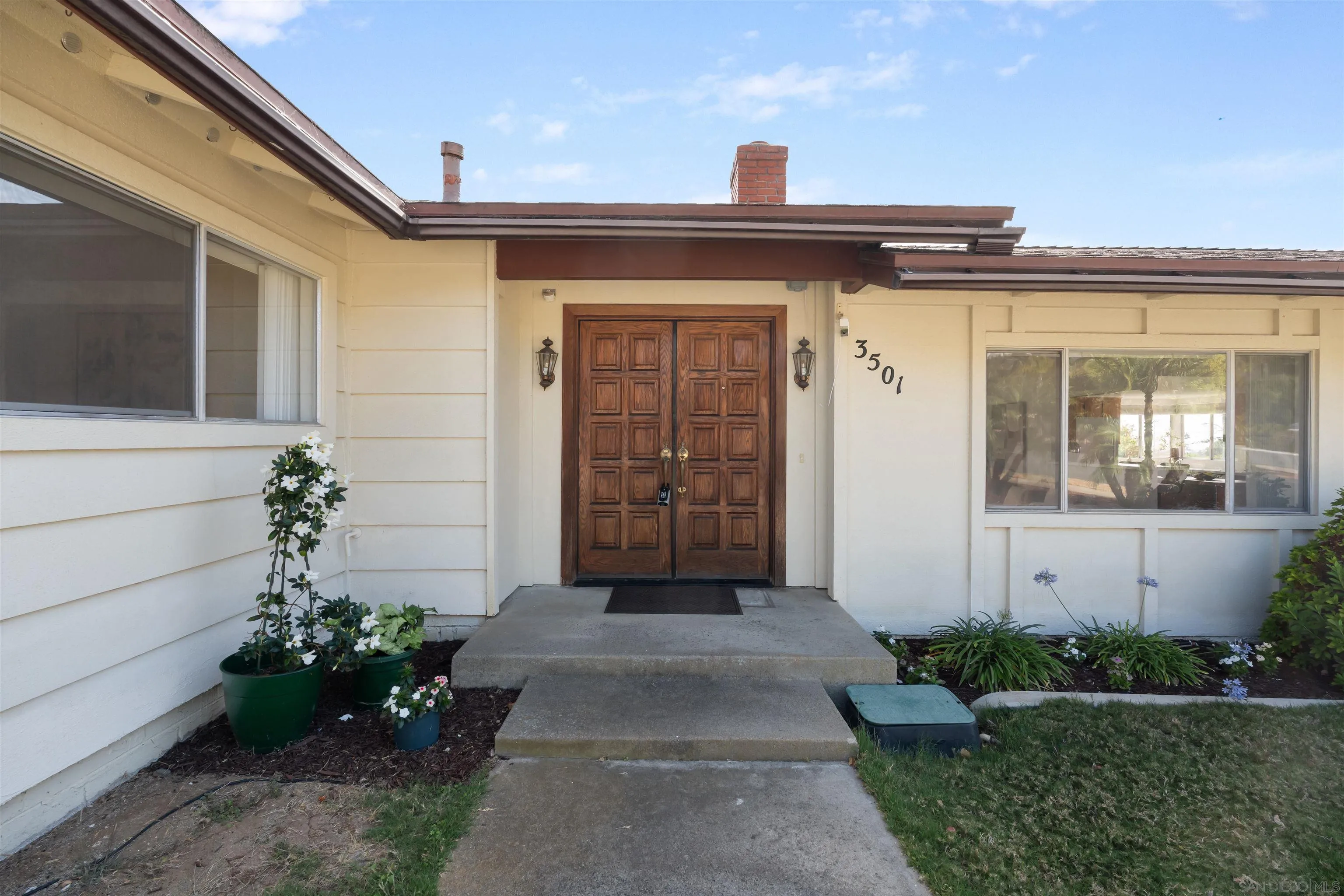 https://cdn.realtyfeed.com/cdn/127/260019321/3b5b0e6f82cf01789db5e510cc91aef3.webp