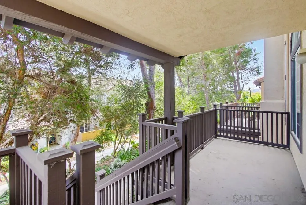 Photo #4: 260019324 Listing: Photo #4