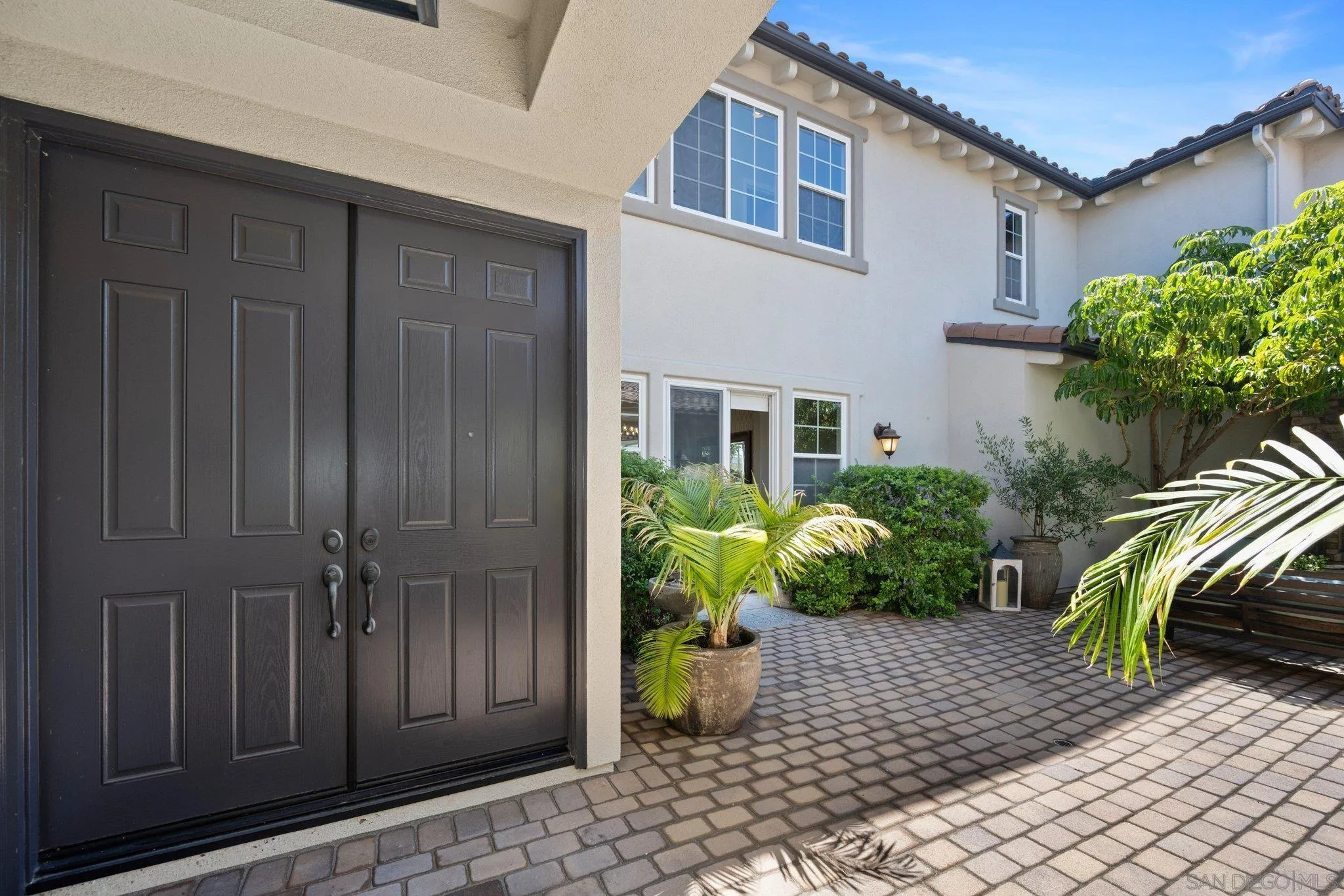 https://cdn.realtyfeed.com/cdn/127/260019325/ae280b32381f1a35a885a1063f9ed48d.webp