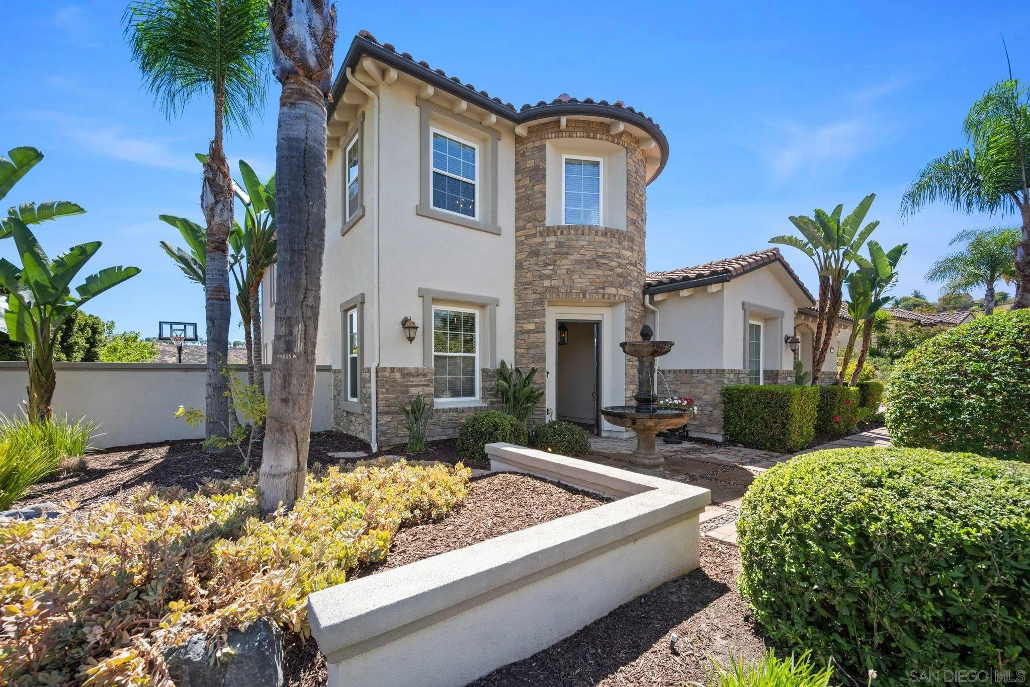 https://cdn.realtyfeed.com/cdn/127/260019325/efa9f47e6ce95f801e74b37009397f2b.webp