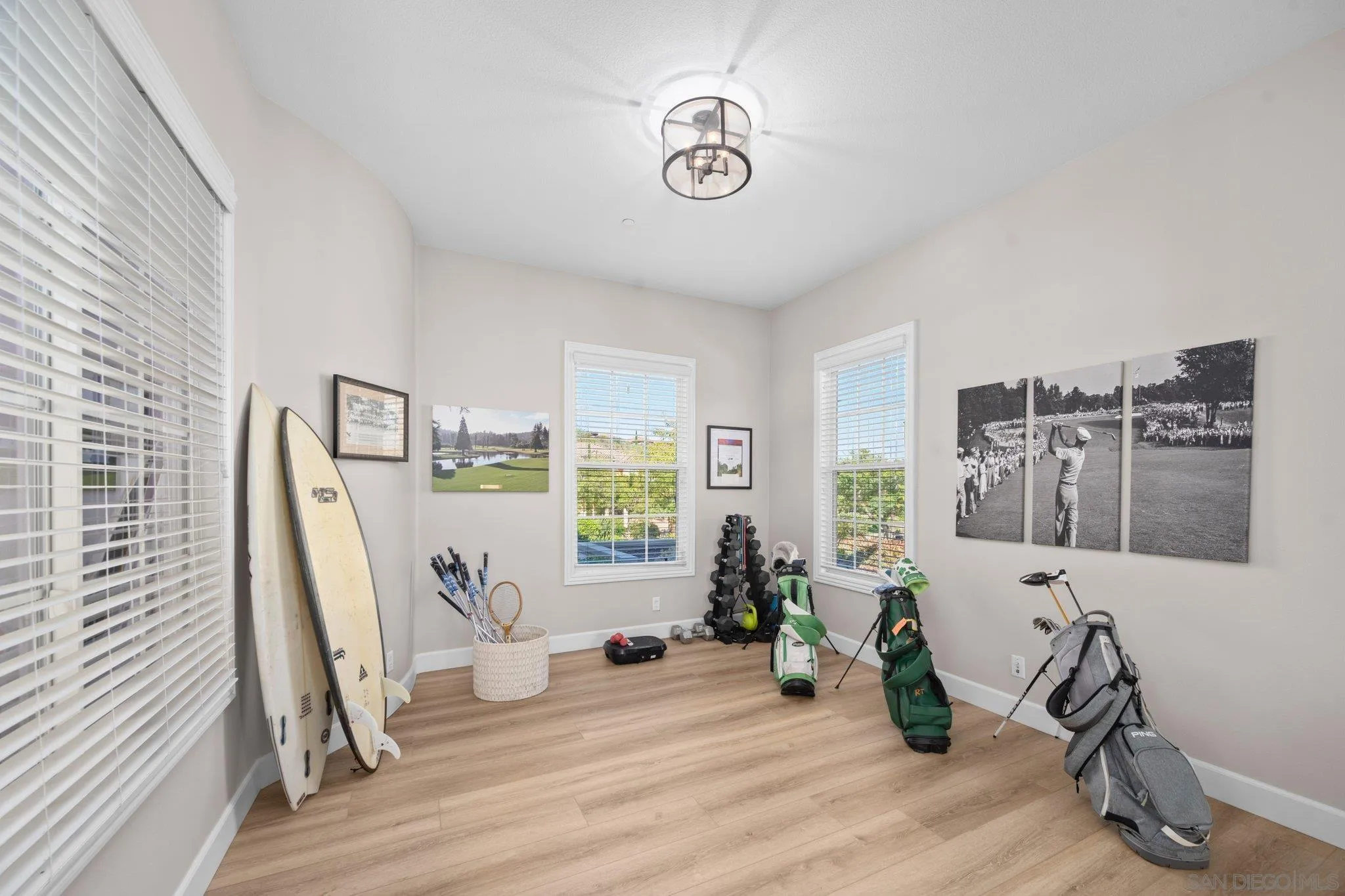 https://cdn.realtyfeed.com/cdn/127/260019325/fb06082d13675dc520378baa786bfab3.webp