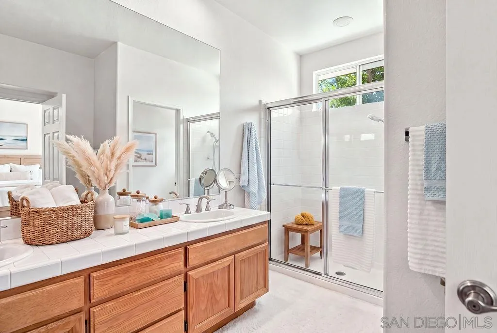 https://cdn.realtyfeed.com/cdn/127/260019327/8296920fb236cd406cd770735640122b.webp