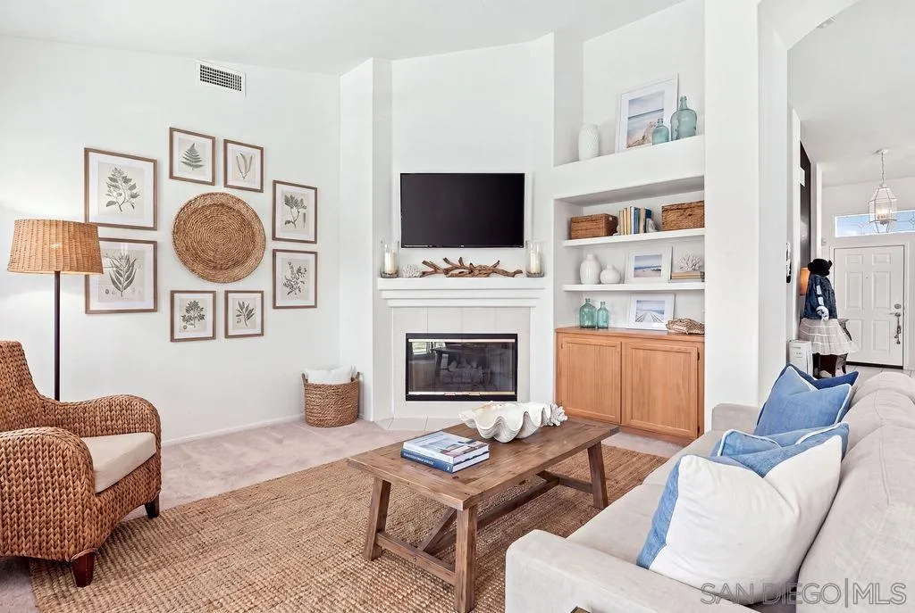 https://cdn.realtyfeed.com/cdn/127/260019327/a2e09f0b65c573f5e22b8a0d8b83f608.webp