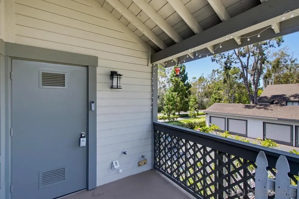 1965 Wellington Unit 2, Vista, CA 92081 - Photo 3 of 36, Vista, CA