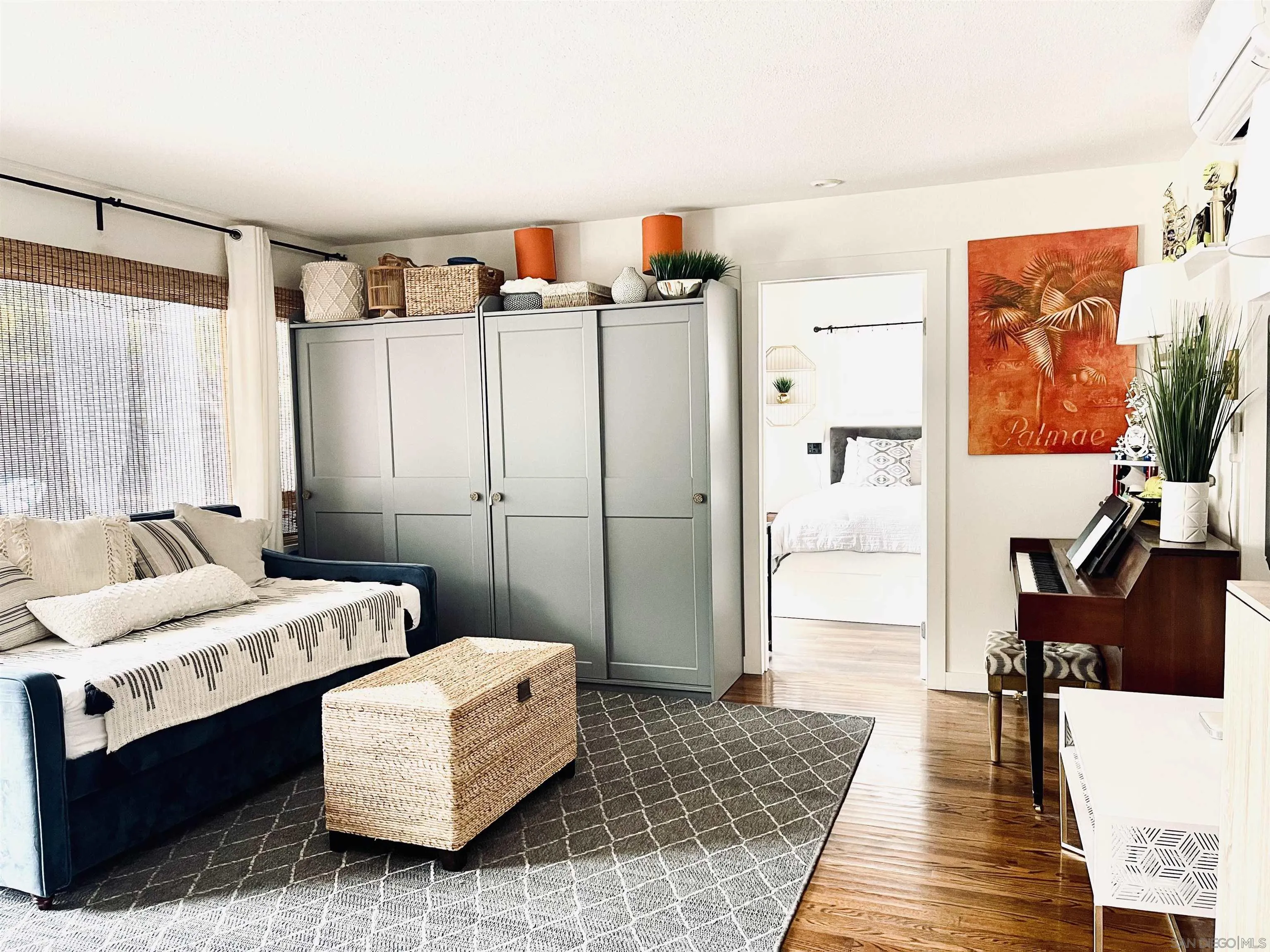 https://cdn.realtyfeed.com/cdn/127/260019332/7e4c4df65236e8c67d66562ca2d4c6dd.webp
