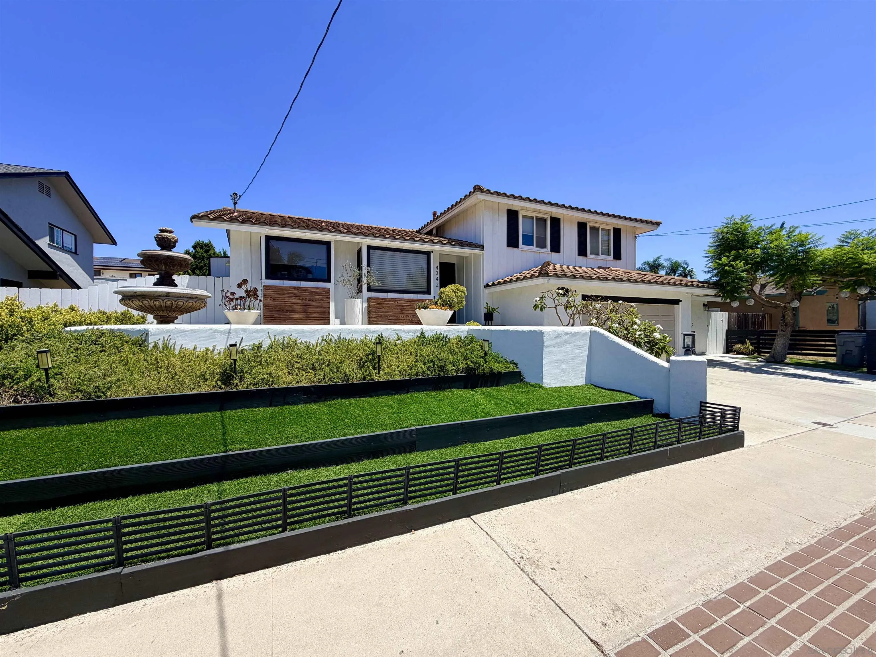https://cdn.realtyfeed.com/cdn/127/260019332/ceae9e487ce4dc8e29c074d9615be02f.webp