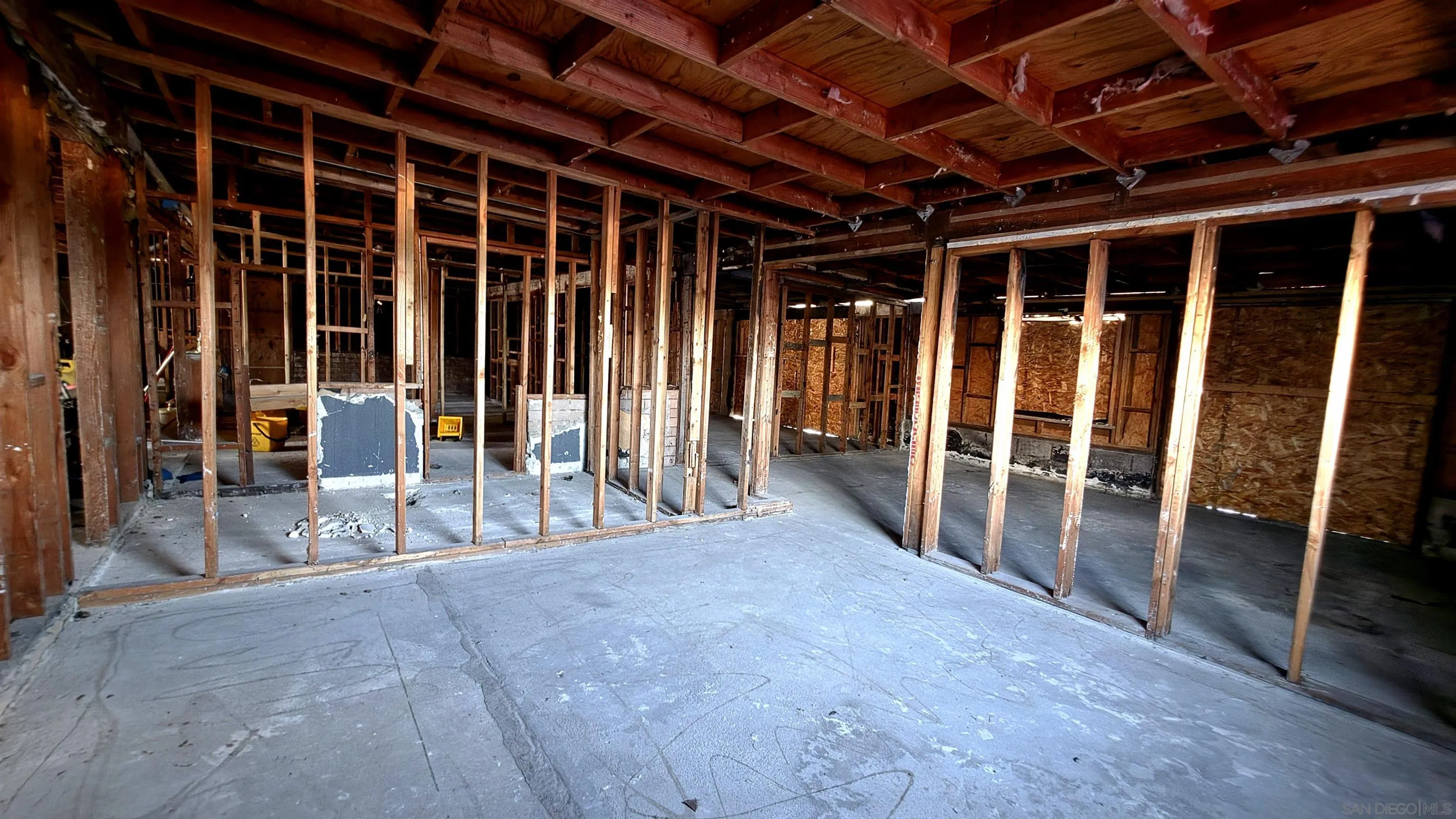 https://cdn.realtyfeed.com/cdn/127/260019333/0ab7c254d5ca957c1aeaf2ff43ced57e.webp