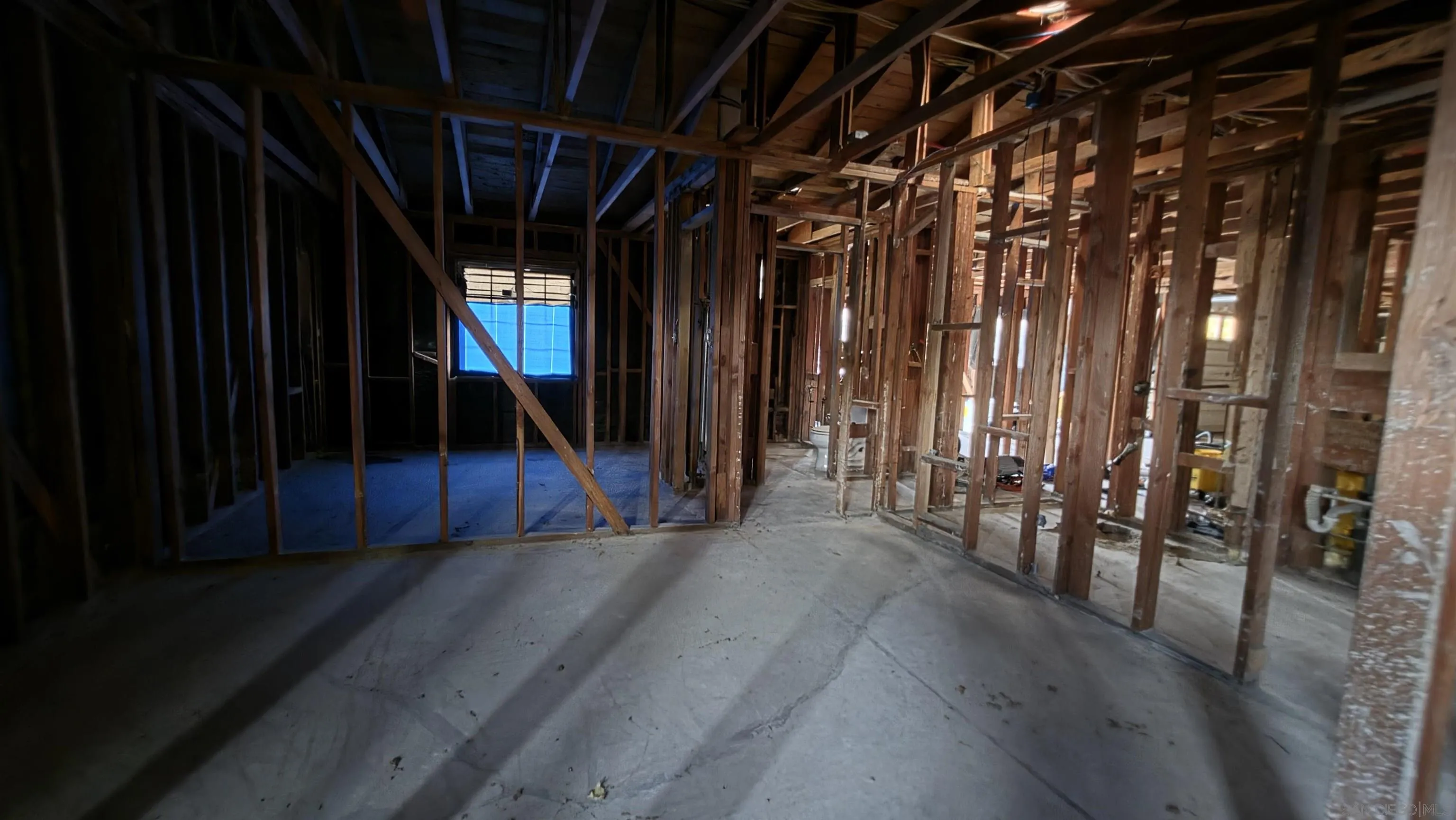 https://cdn.realtyfeed.com/cdn/127/260019333/597bdd072cbc8383bf1e76b6a09290ea.webp