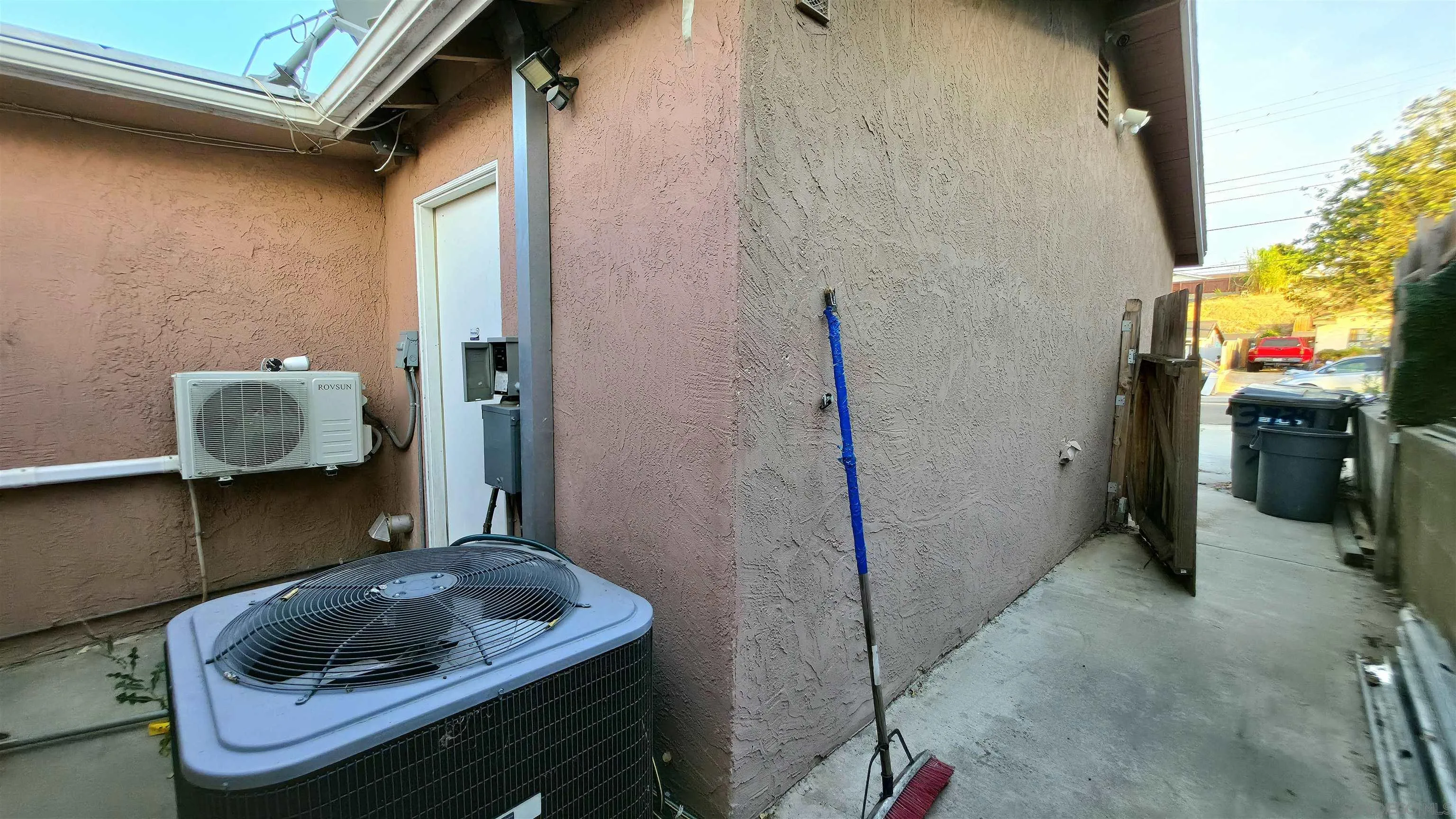 https://cdn.realtyfeed.com/cdn/127/260019333/ceb8628673d6a156c098f1b0c2be71ee.webp