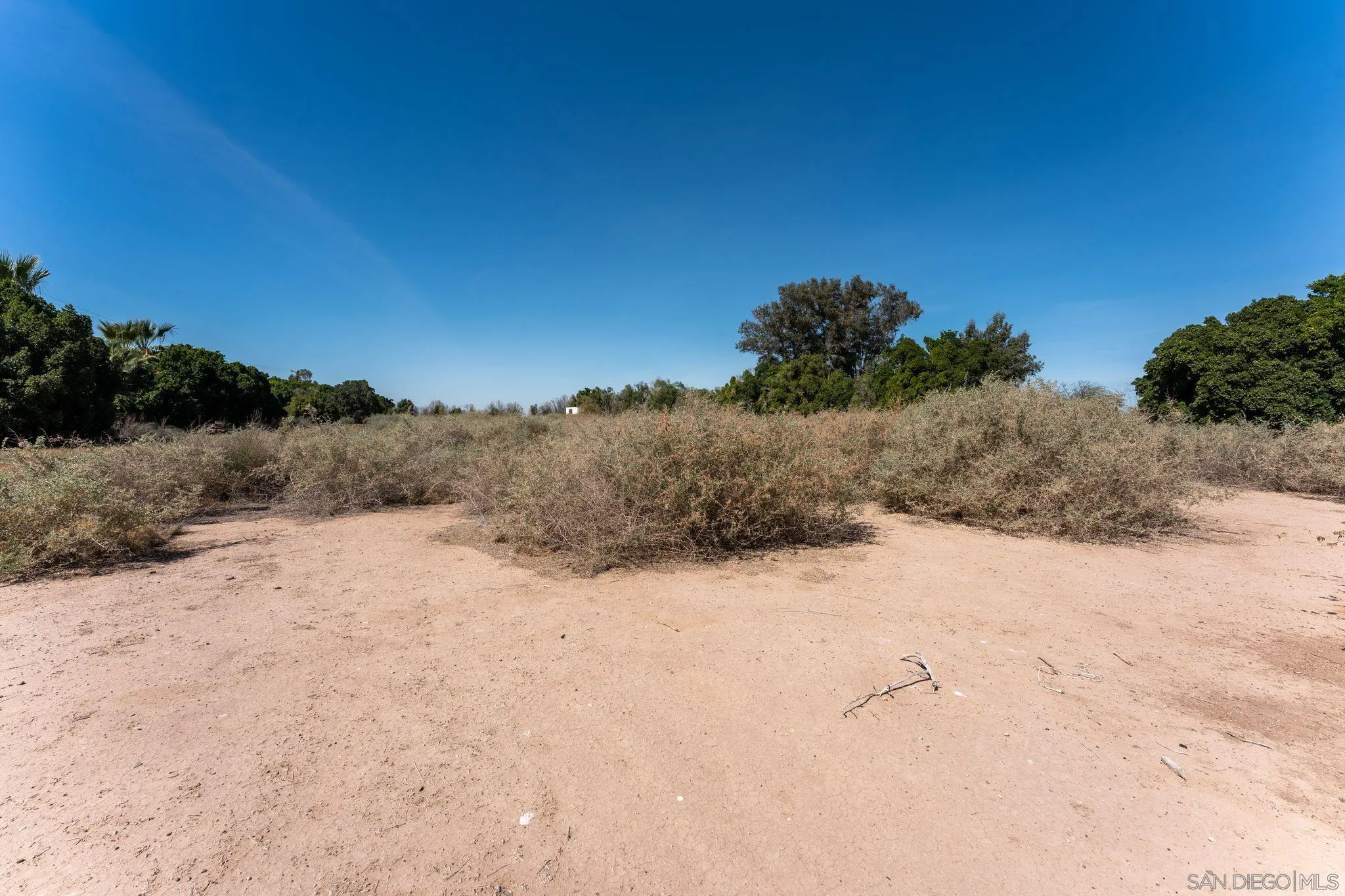2465 Meloland Rd #1, El Centro, CA 92243, photo 12