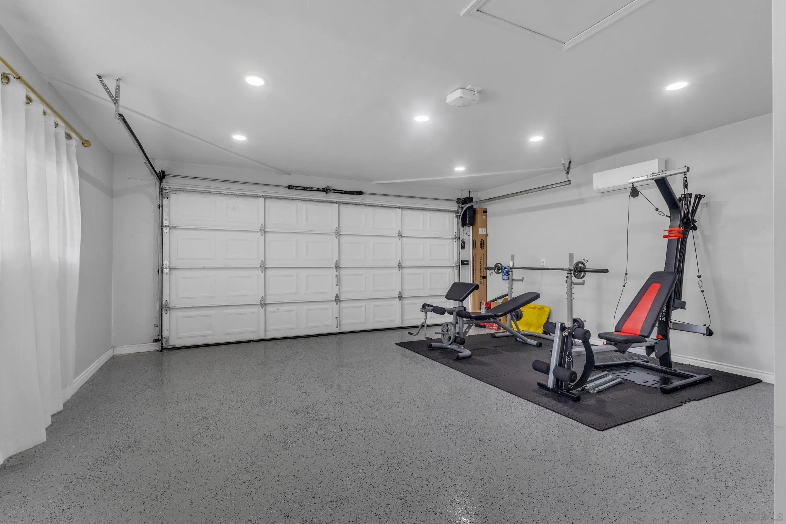 https://cdn.realtyfeed.com/cdn/127/260019337/1adf58a8268cf1b903a978f569c7ccf2.webp