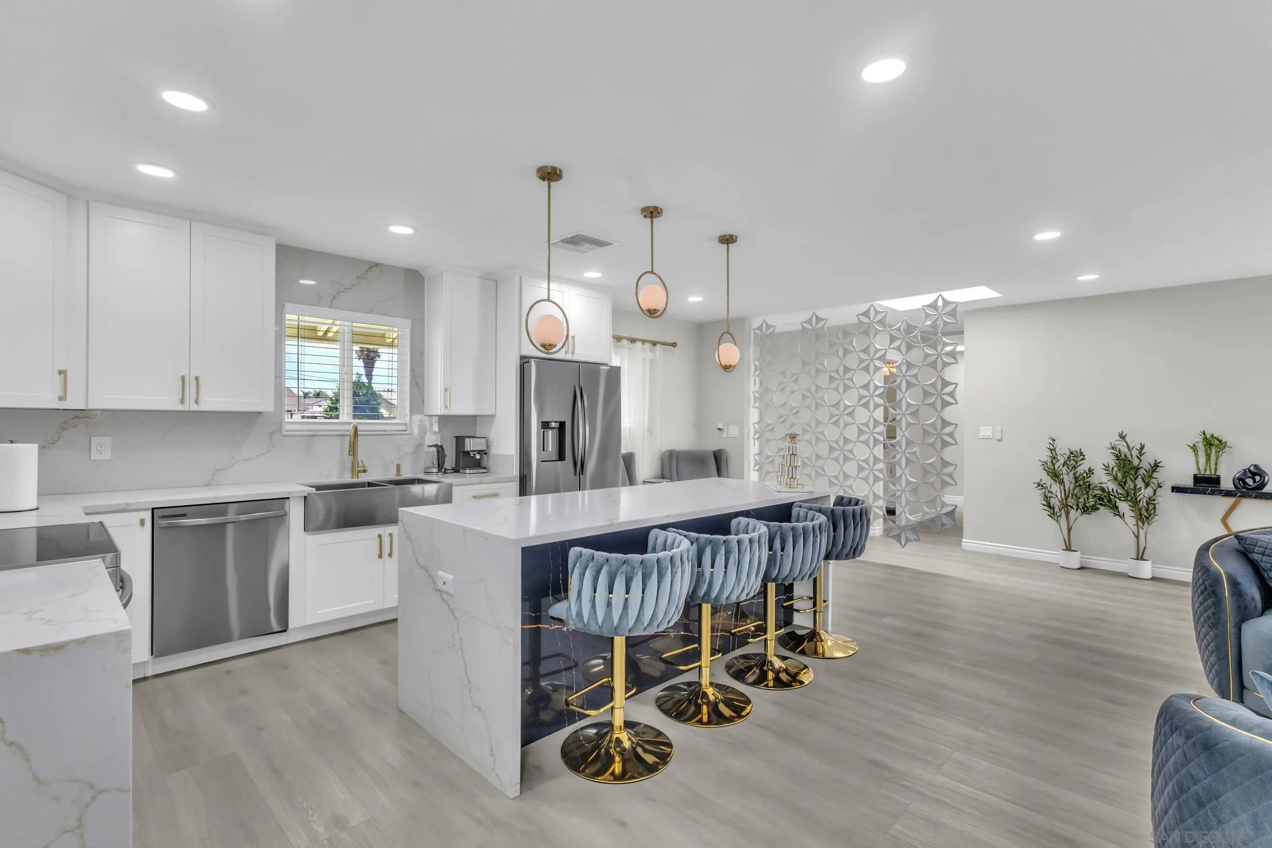 https://cdn.realtyfeed.com/cdn/127/260019337/5be225de8b244ea2d0384f55c051442c.webp