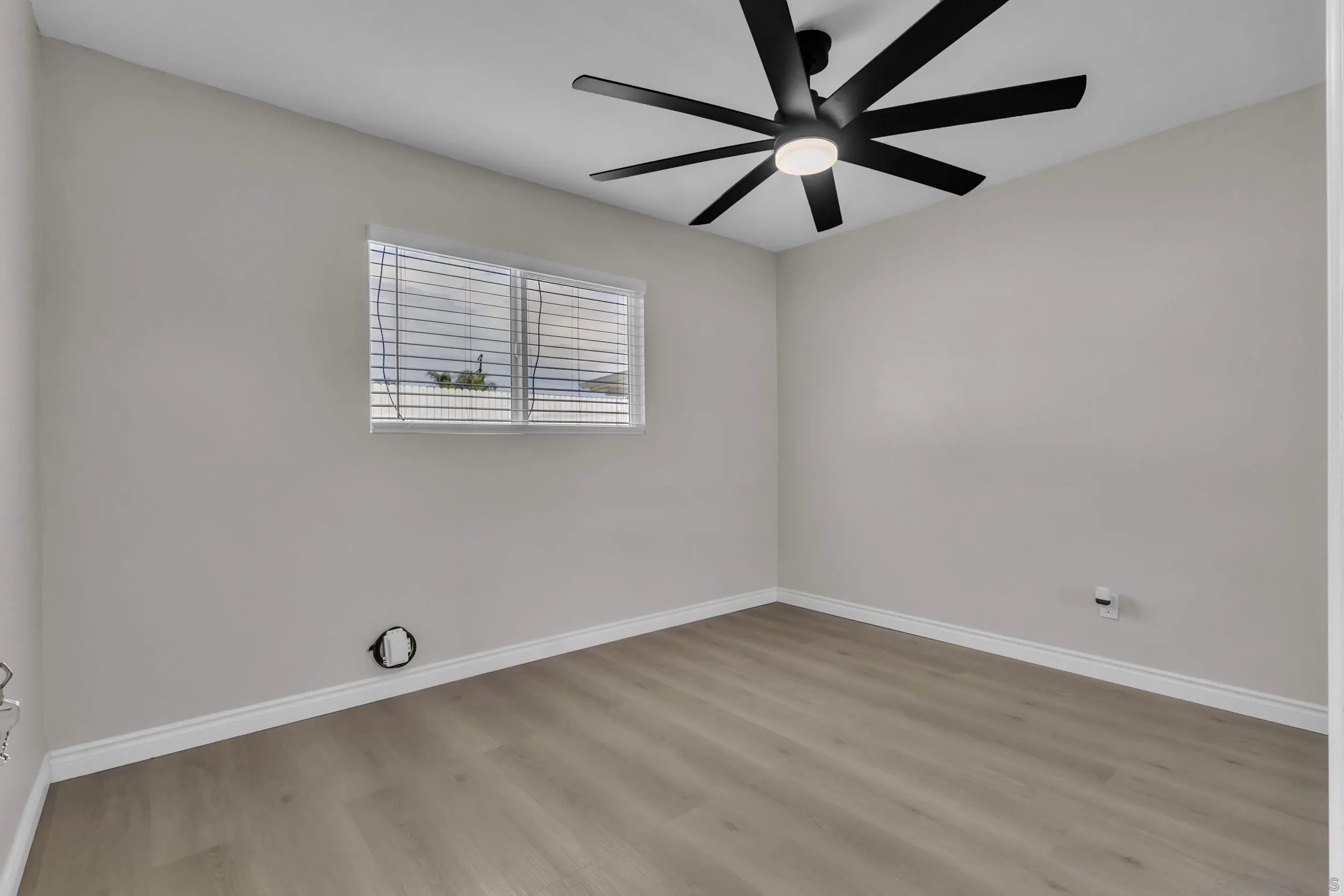 https://cdn.realtyfeed.com/cdn/127/260019337/5d4c63cedfcec11af1ea5786f668cda5.webp