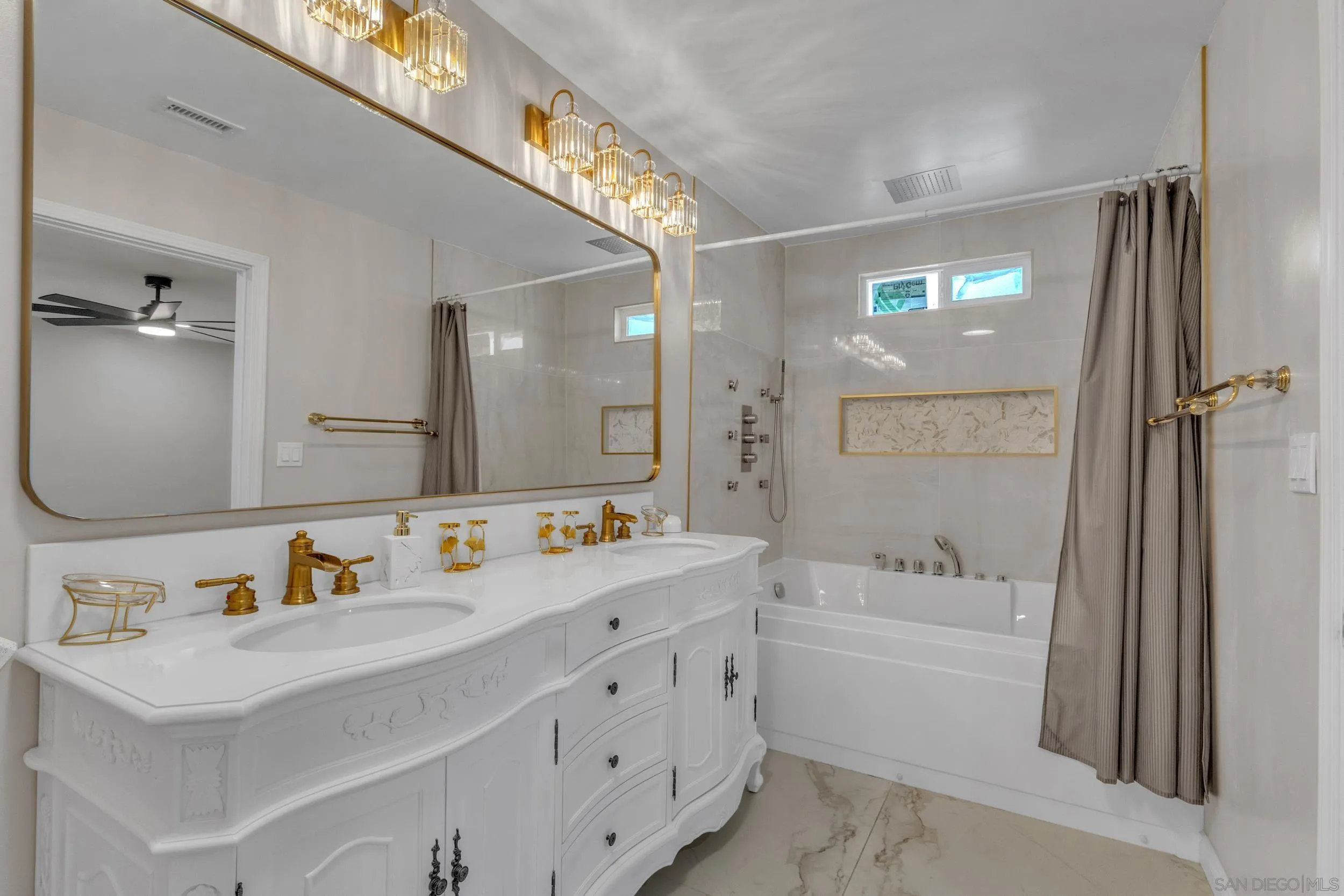 https://cdn.realtyfeed.com/cdn/127/260019337/73e8de514ddc52137c51fb19e0fc5fcf.webp
