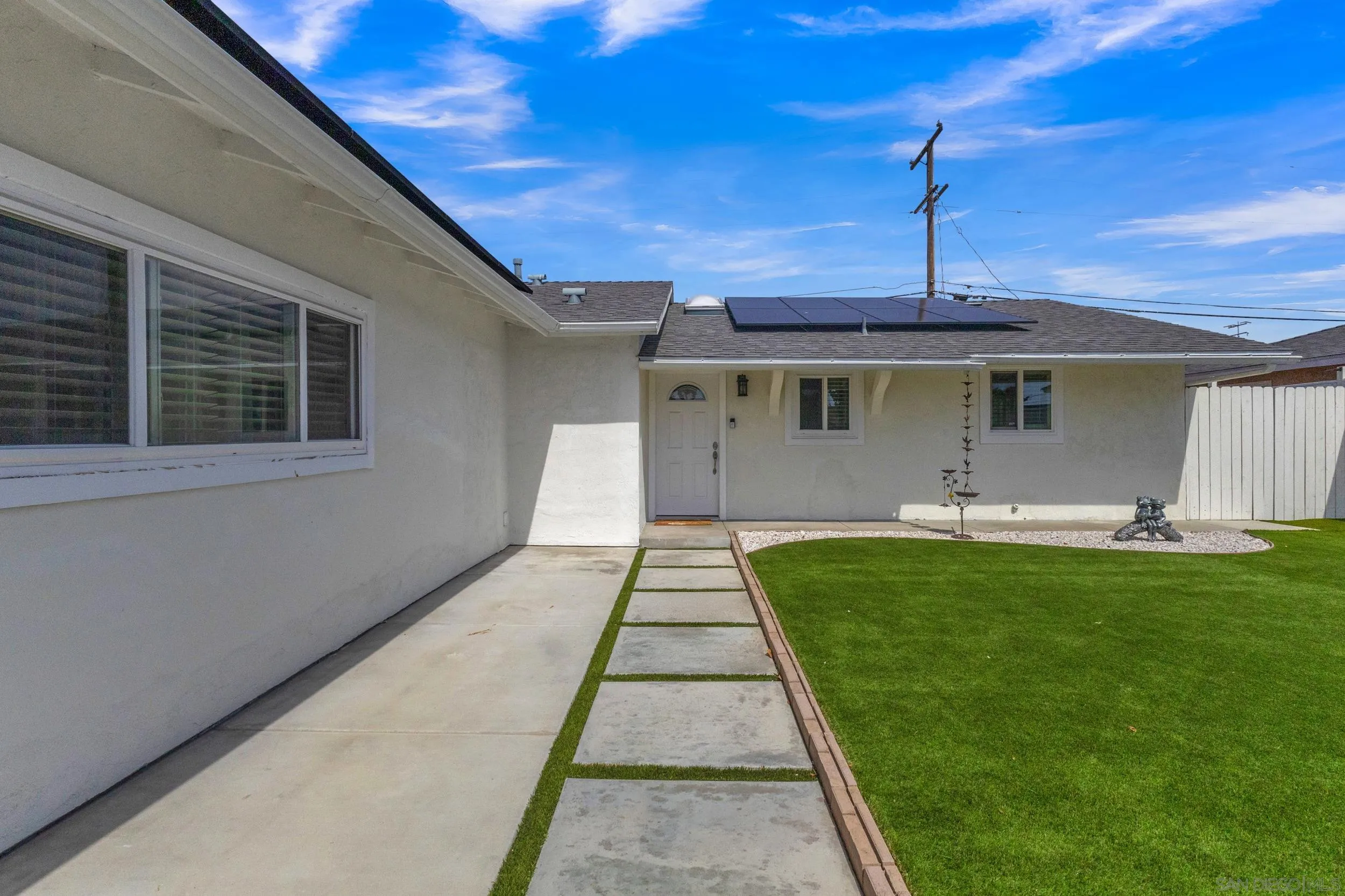 https://cdn.realtyfeed.com/cdn/127/260019337/8619517311243e927ee308c9780853c2.webp
