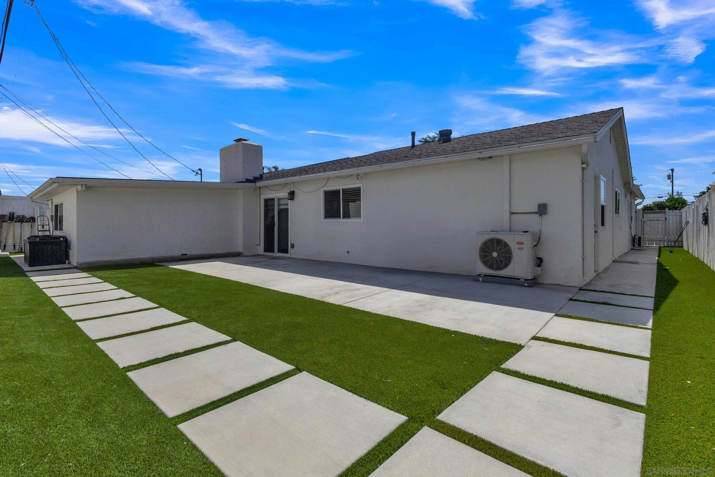 https://cdn.realtyfeed.com/cdn/127/260019337/d60951d363a6ad427f90639b408f60cc.webp