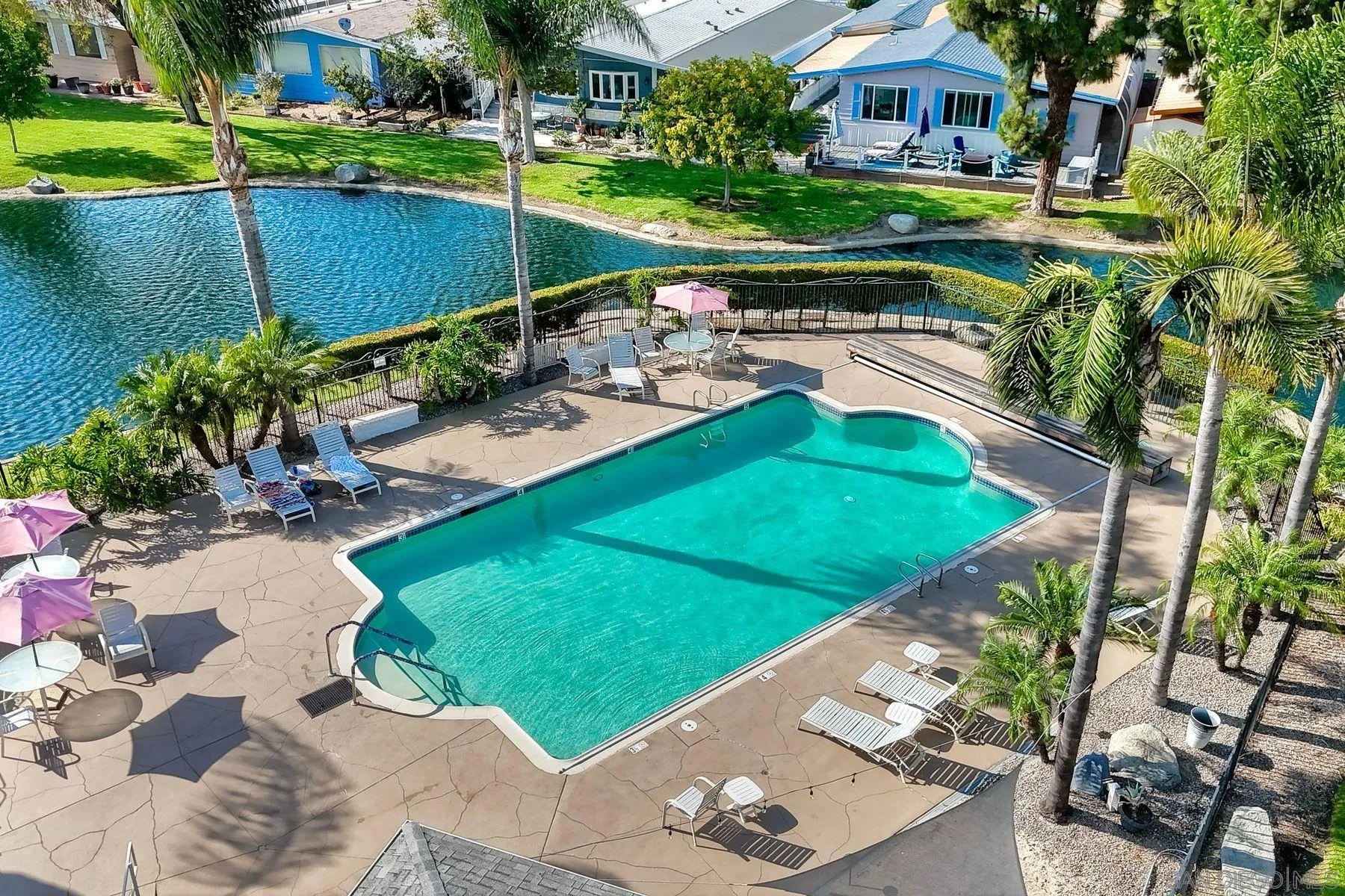 https://cdn.realtyfeed.com/cdn/127/260019338/00e7623d7a35d4507464fde71f7de371.webp