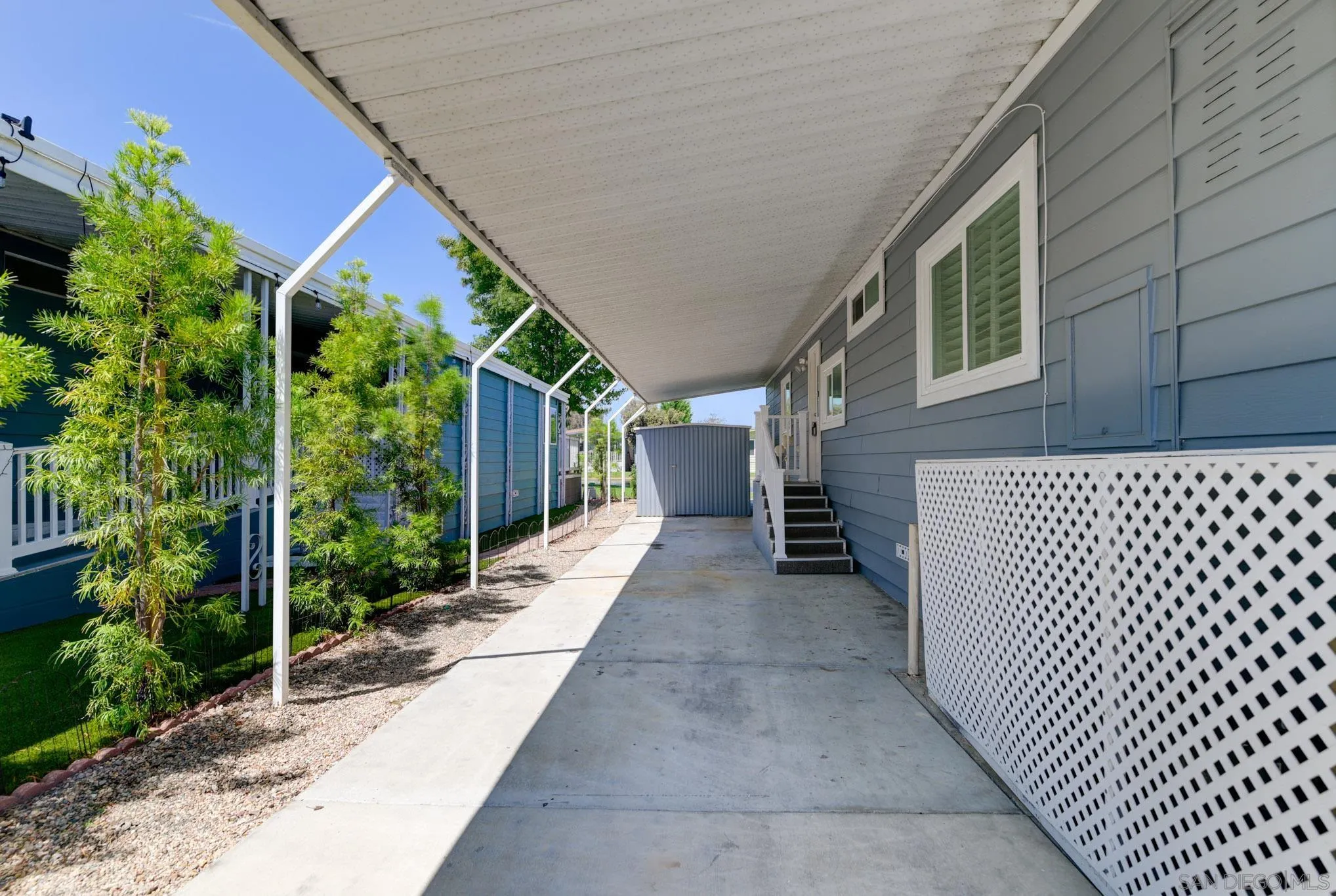 https://cdn.realtyfeed.com/cdn/127/260019338/21ac82d6f7d9b69e8ac93d9c4d1dc1c2.webp