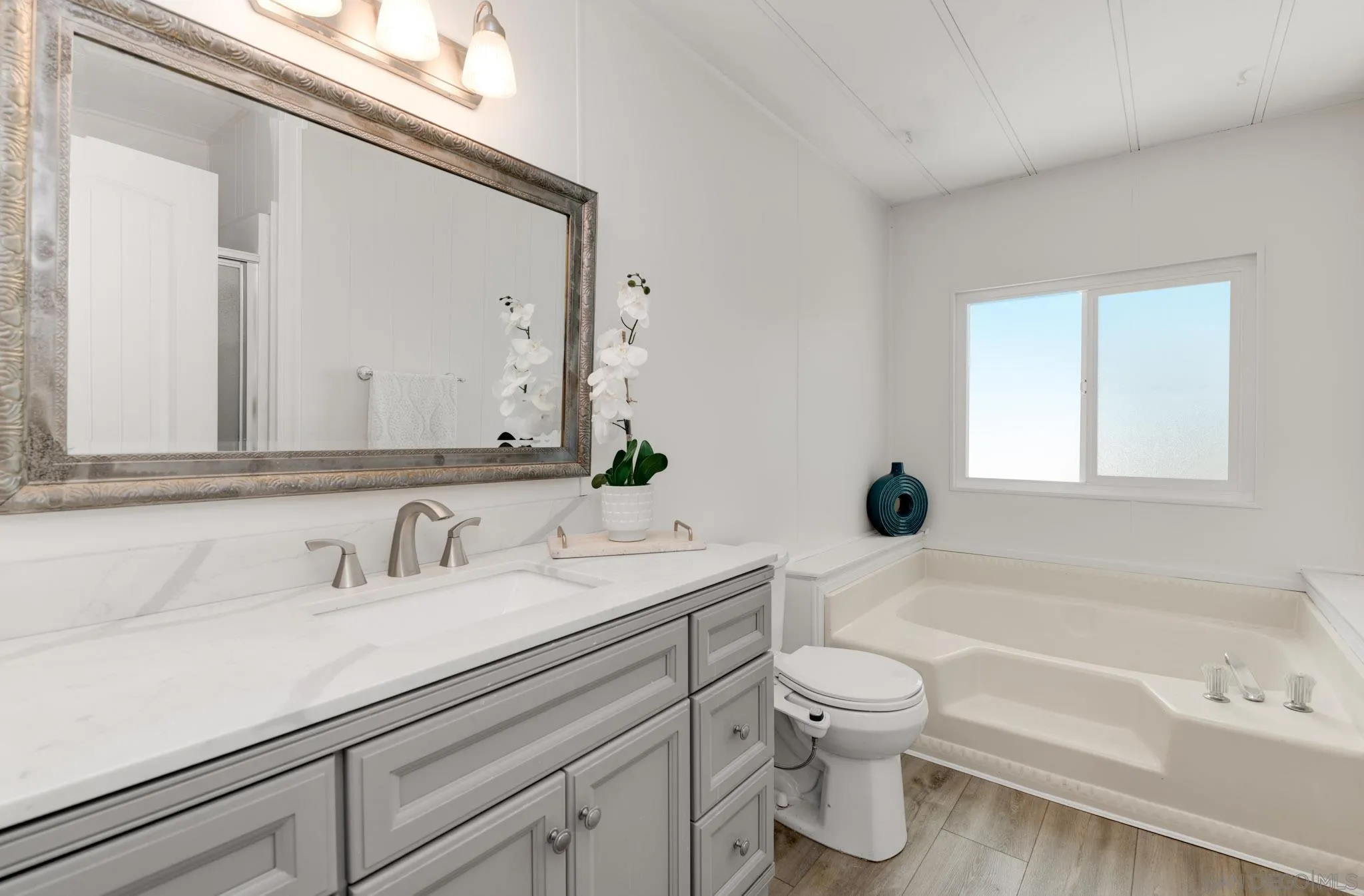 https://cdn.realtyfeed.com/cdn/127/260019338/5a71f429b9552d7203353f419877fbb1.webp