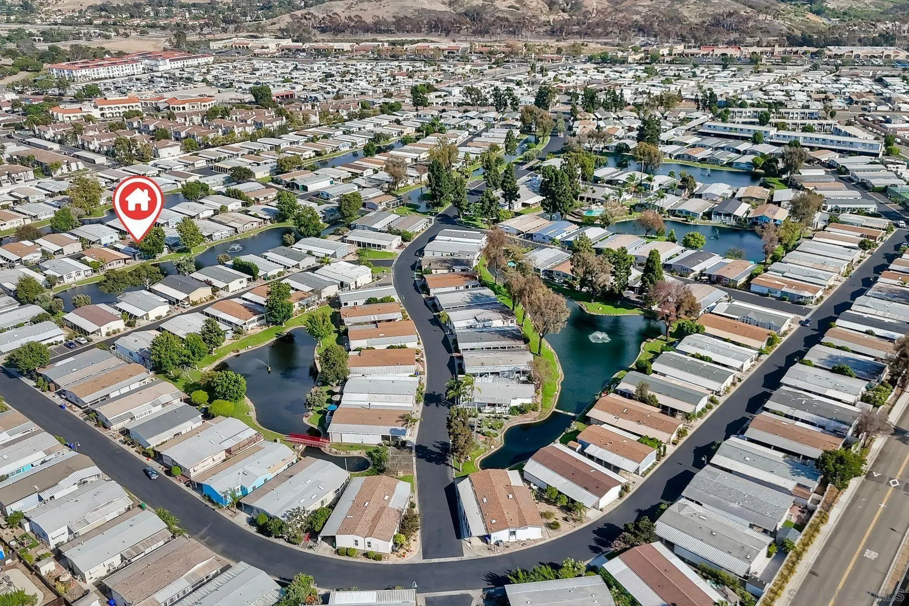 https://cdn.realtyfeed.com/cdn/127/260019338/647824b144cae9da5e02baf5d72daaf3.webp