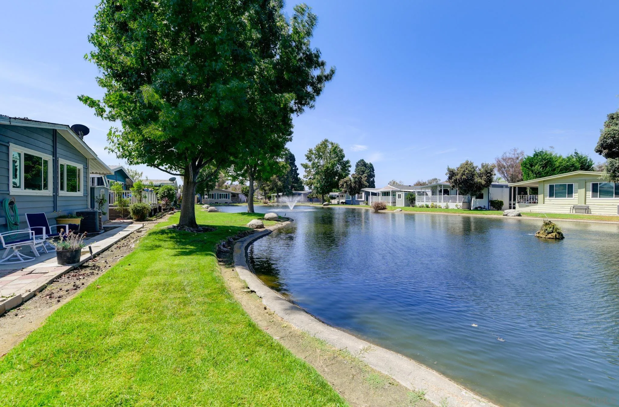 https://cdn.realtyfeed.com/cdn/127/260019338/93a43c903c51e402bf945b0a3d997101.webp