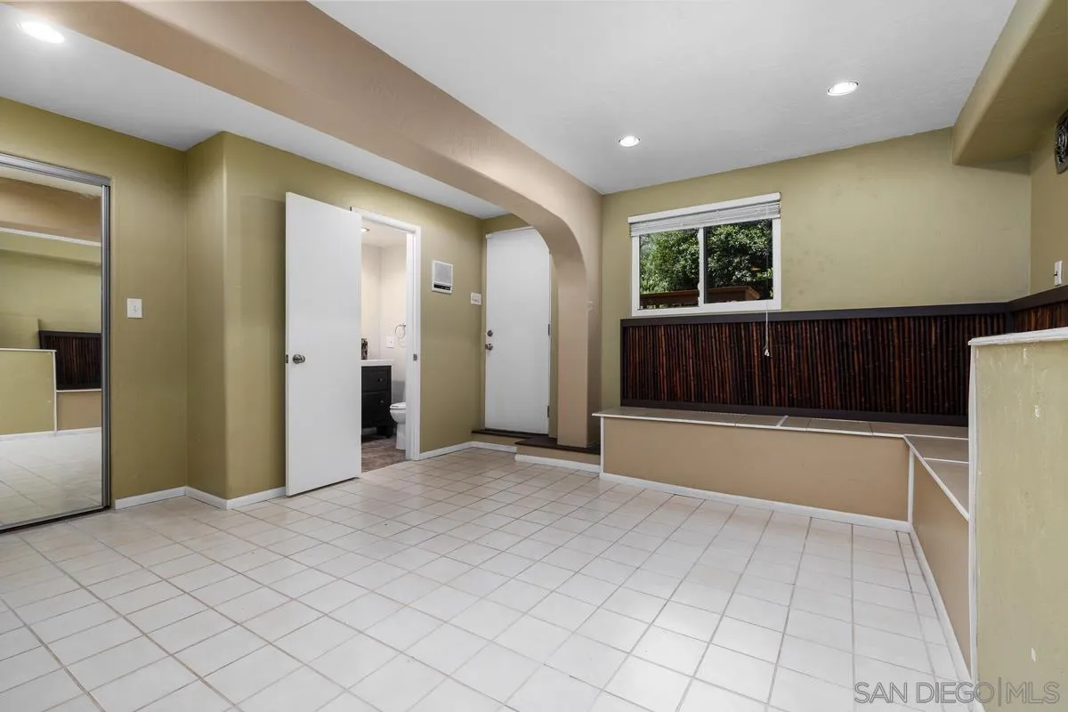 https://cdn.realtyfeed.com/cdn/127/260019339/c53071d87c5962b5518e5521ce2055eb.webp