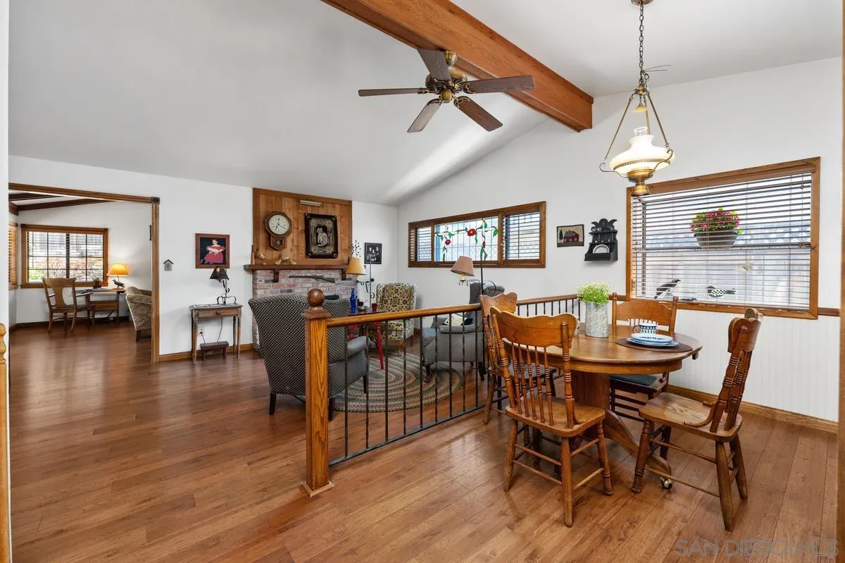 https://cdn.realtyfeed.com/cdn/127/260019341/26b768e8eca1a554c57ee5352f427795.webp