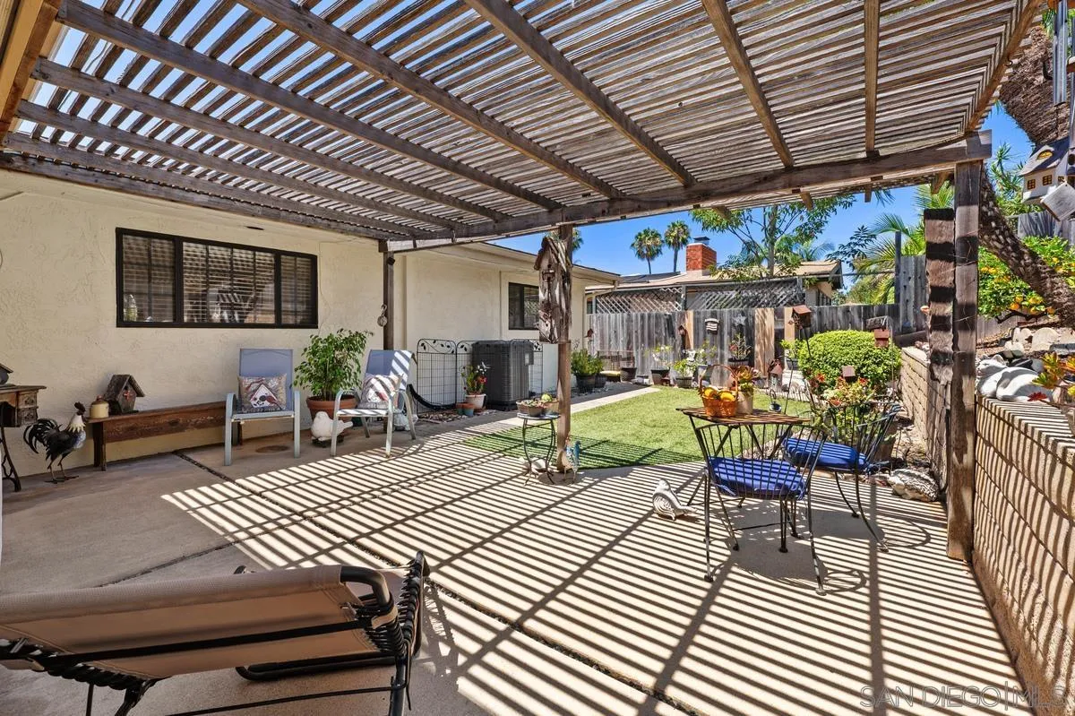 https://cdn.realtyfeed.com/cdn/127/260019341/72661d036058b3a179e6f00548462344.webp
