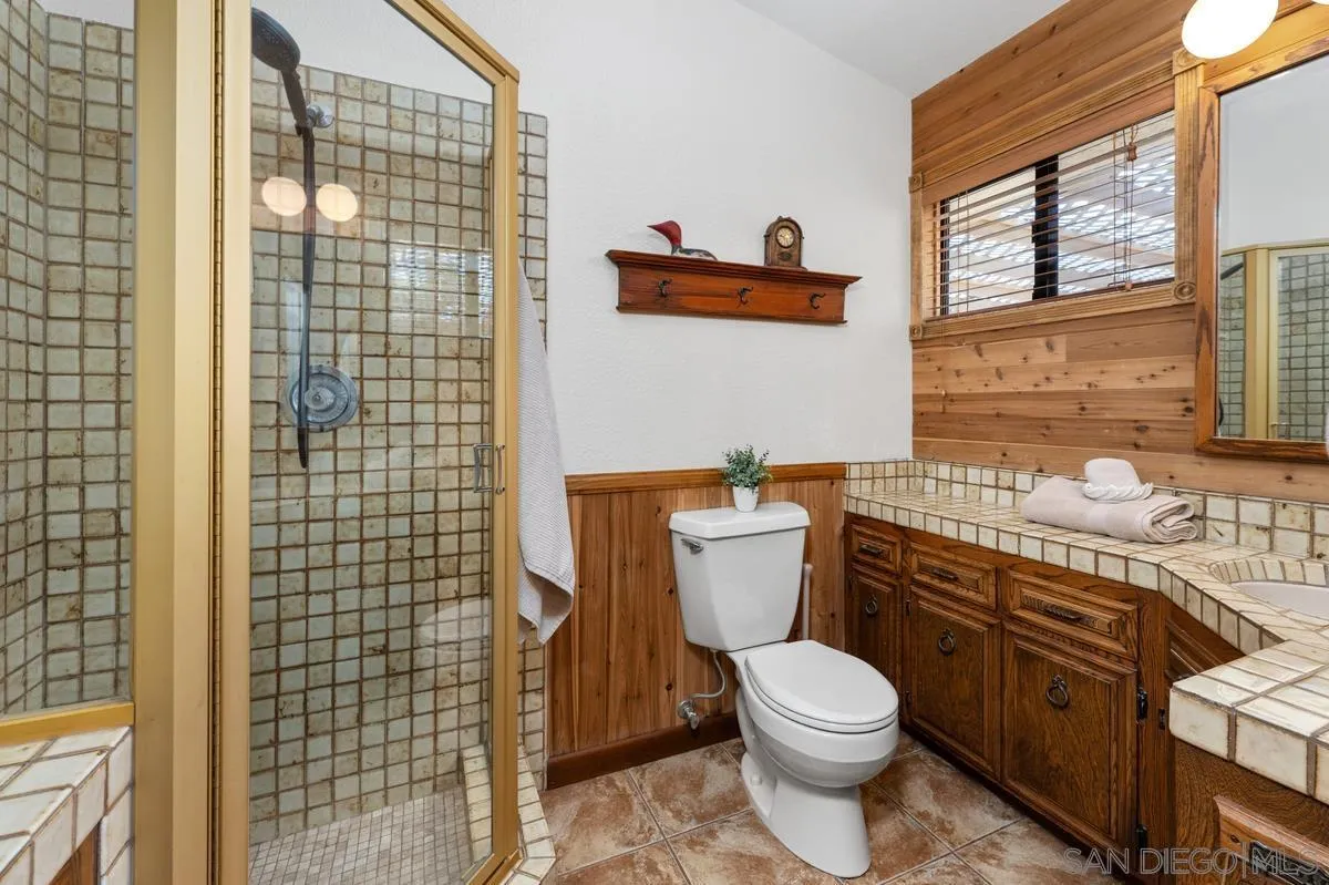 https://cdn.realtyfeed.com/cdn/127/260019341/93aba4631e0781a7efcb43ce3290ac07.webp