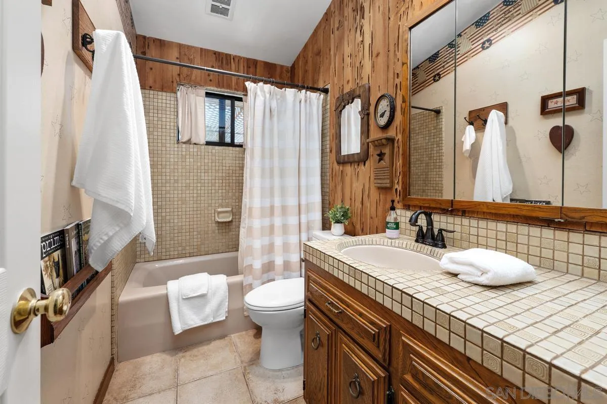 https://cdn.realtyfeed.com/cdn/127/260019341/a0f37303161bf7c99a269ab9ece029ee.webp