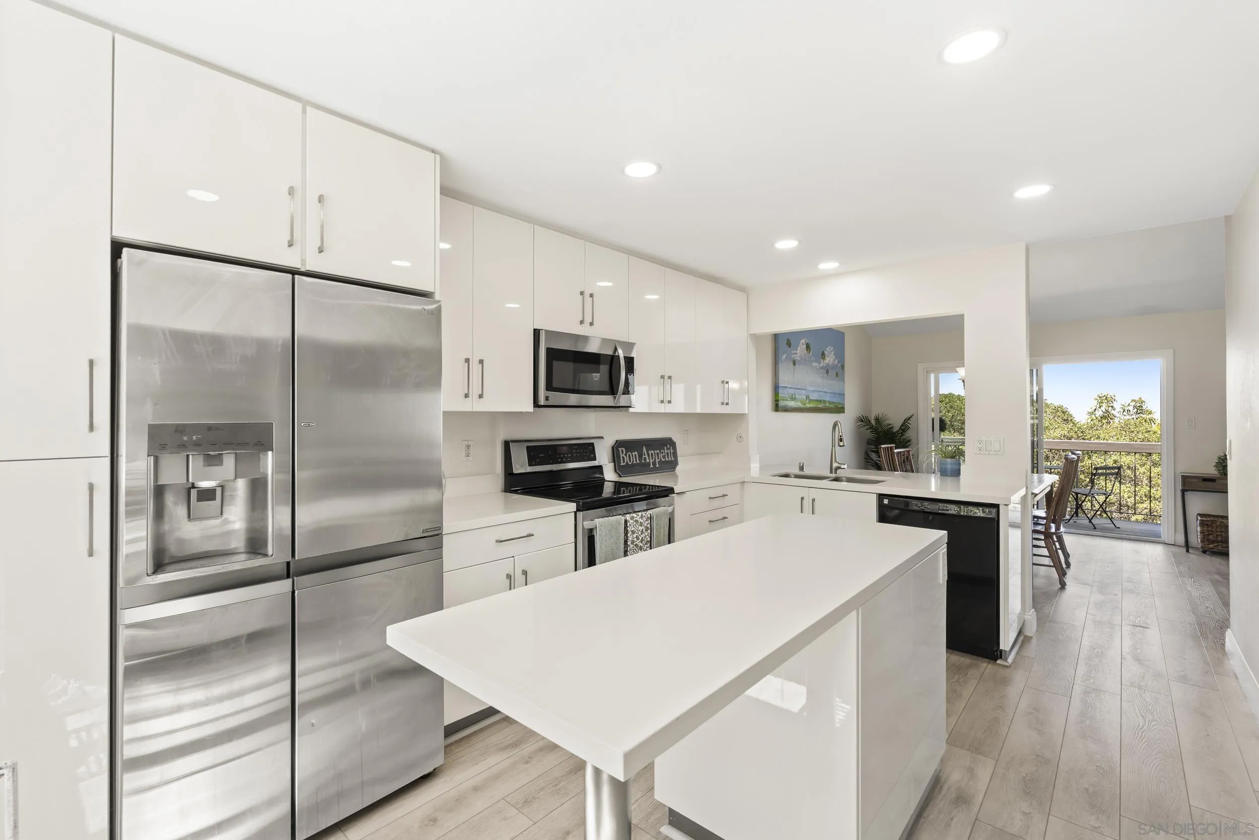 6567 Caminito Catalan, La Jolla, CA 92037 - Photo 5 of 52, La Jolla, CA