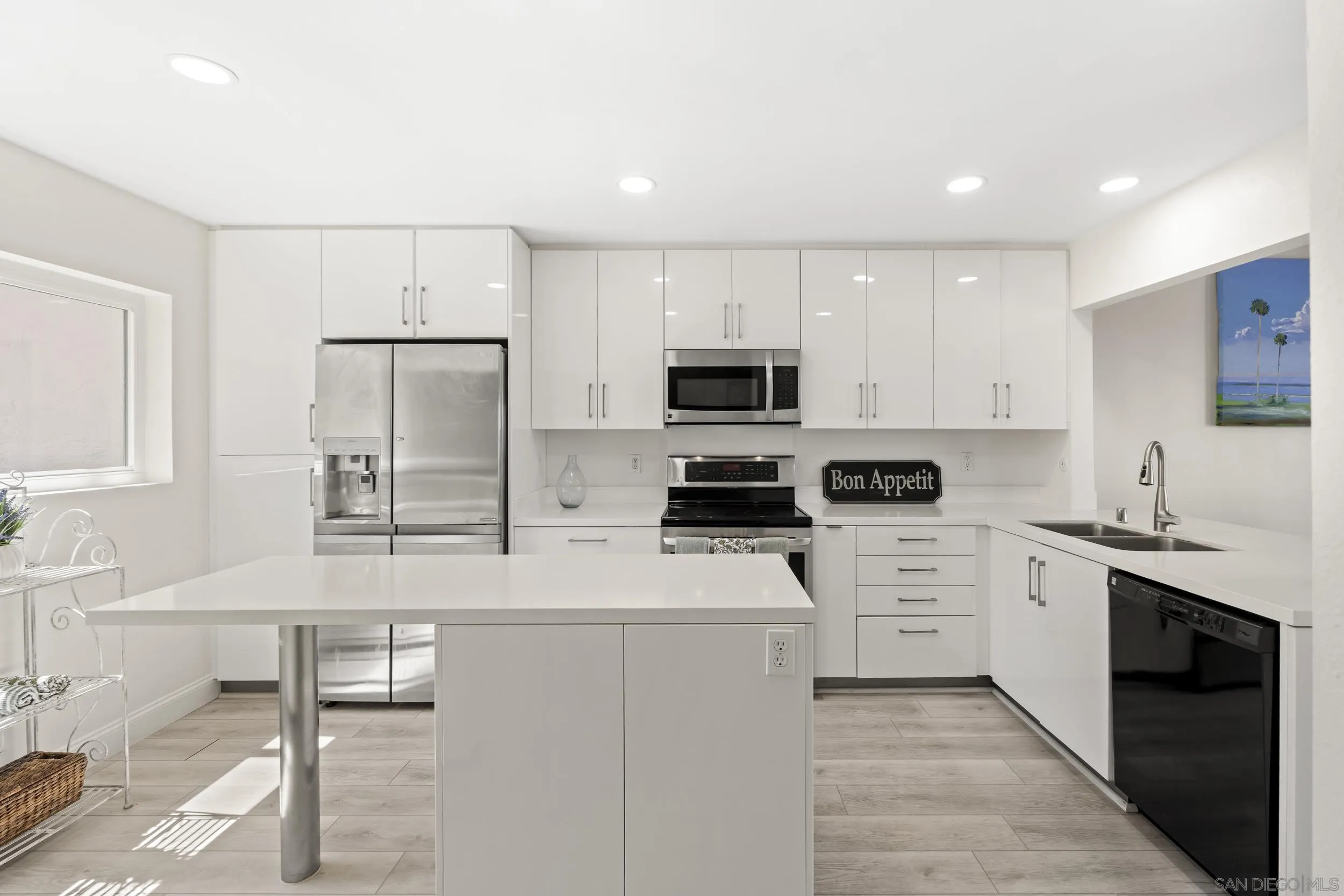 Photo #7: 260019342 Listing: Photo #7