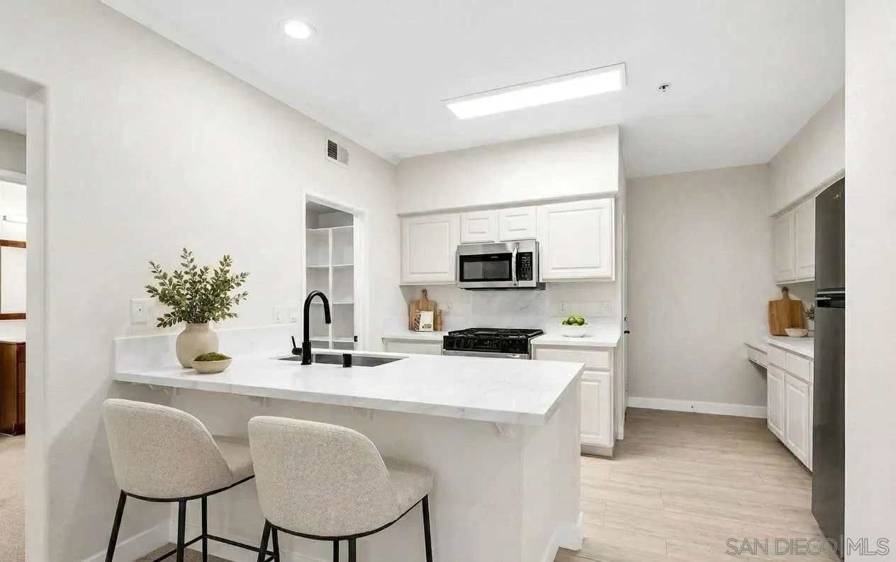 10848 Scripps Ranch Blvd Unit 205, San Diego, CA 92131 - Photo 3 of 19, San Diego, CA