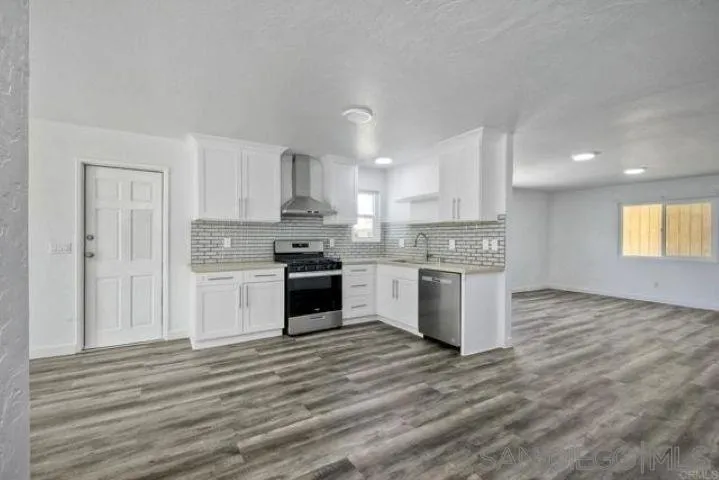 212 Roma, San Marcos, CA 92069 - Photo 3 of 21, San Marcos, CA