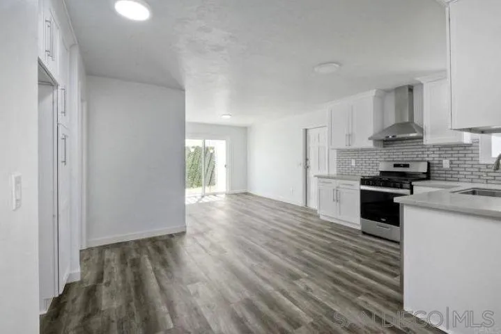 212 Roma, San Marcos, CA 92069 - Photo 4 of 21, San Marcos, CA