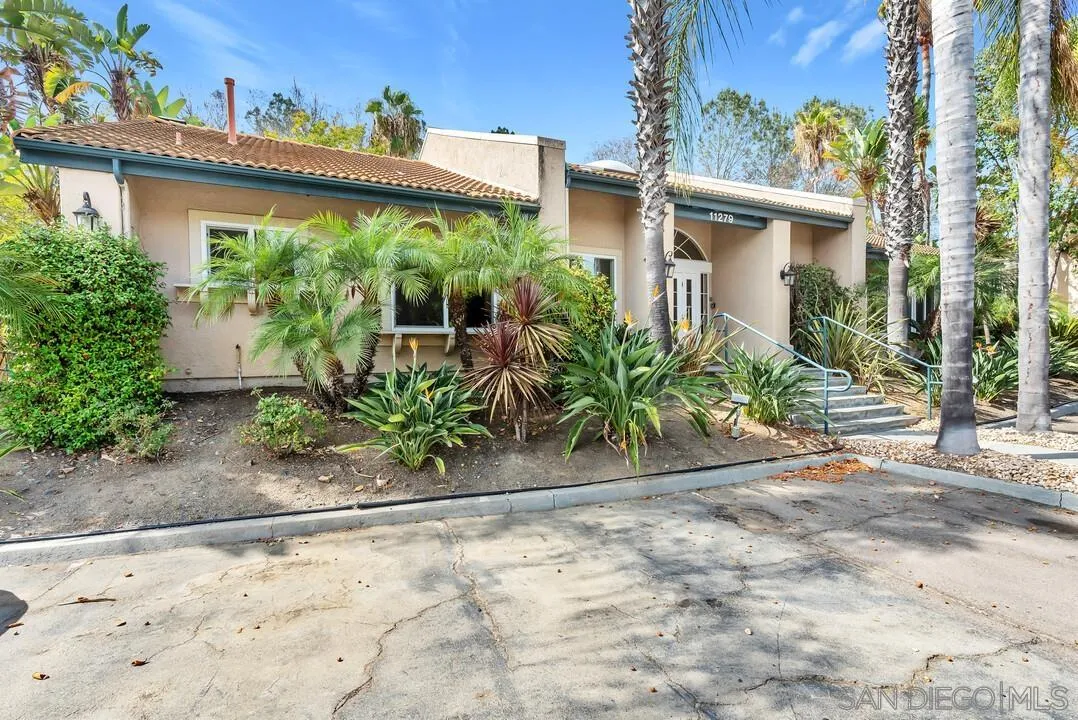 Photo #28: 260019346 Listing: Photo #28