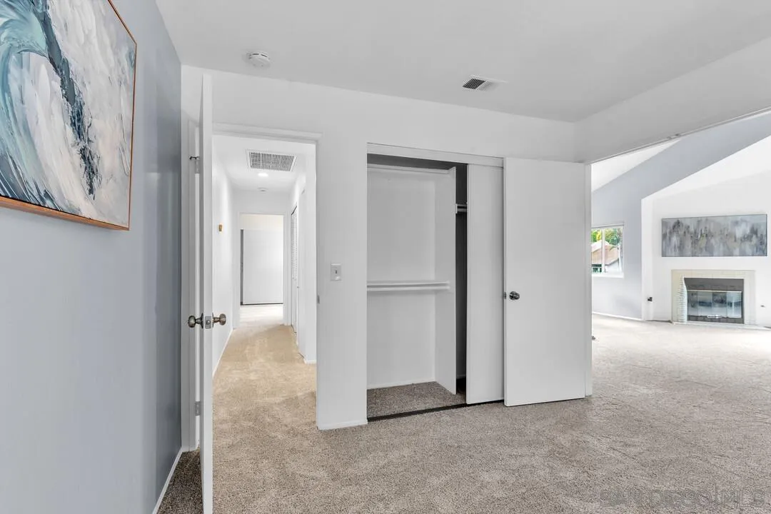 Photo #14: 260019346 Listing: Photo #14