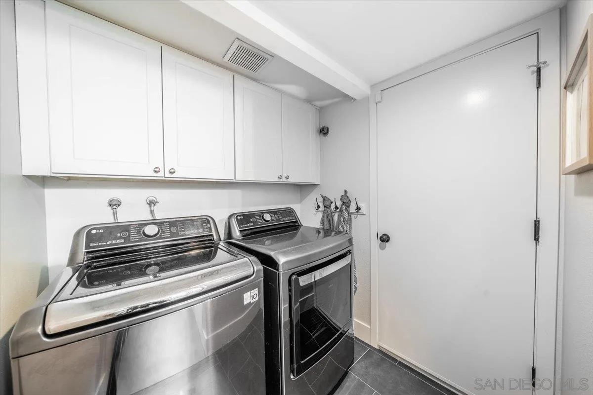 https://cdn.realtyfeed.com/cdn/127/260019348/beb355ff3b6ec77f8195e88c176dd293.webp
