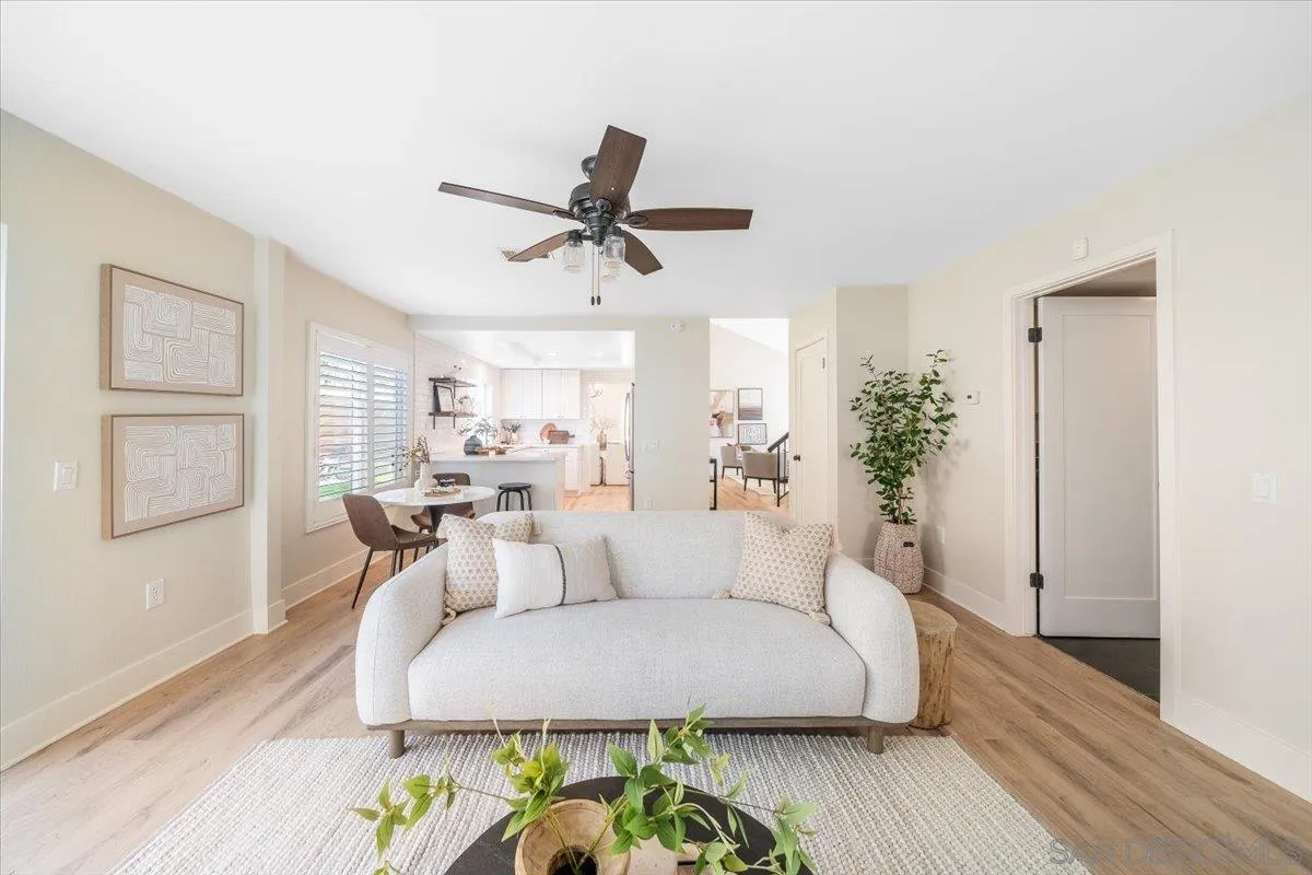 https://cdn.realtyfeed.com/cdn/127/260019348/ccc18f9cbe62fdccfe66e5bc85c6bf69.webp