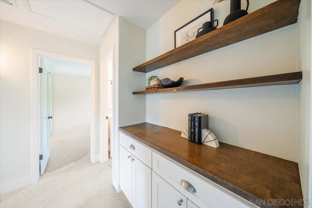 https://cdn.realtyfeed.com/cdn/127/260019348/f862771a5e1d52e89b1333bf81cb2c7f.webp