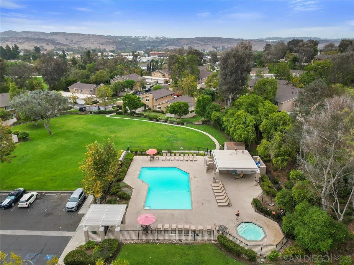Photo #38: 260019349 Listing: Photo #38
