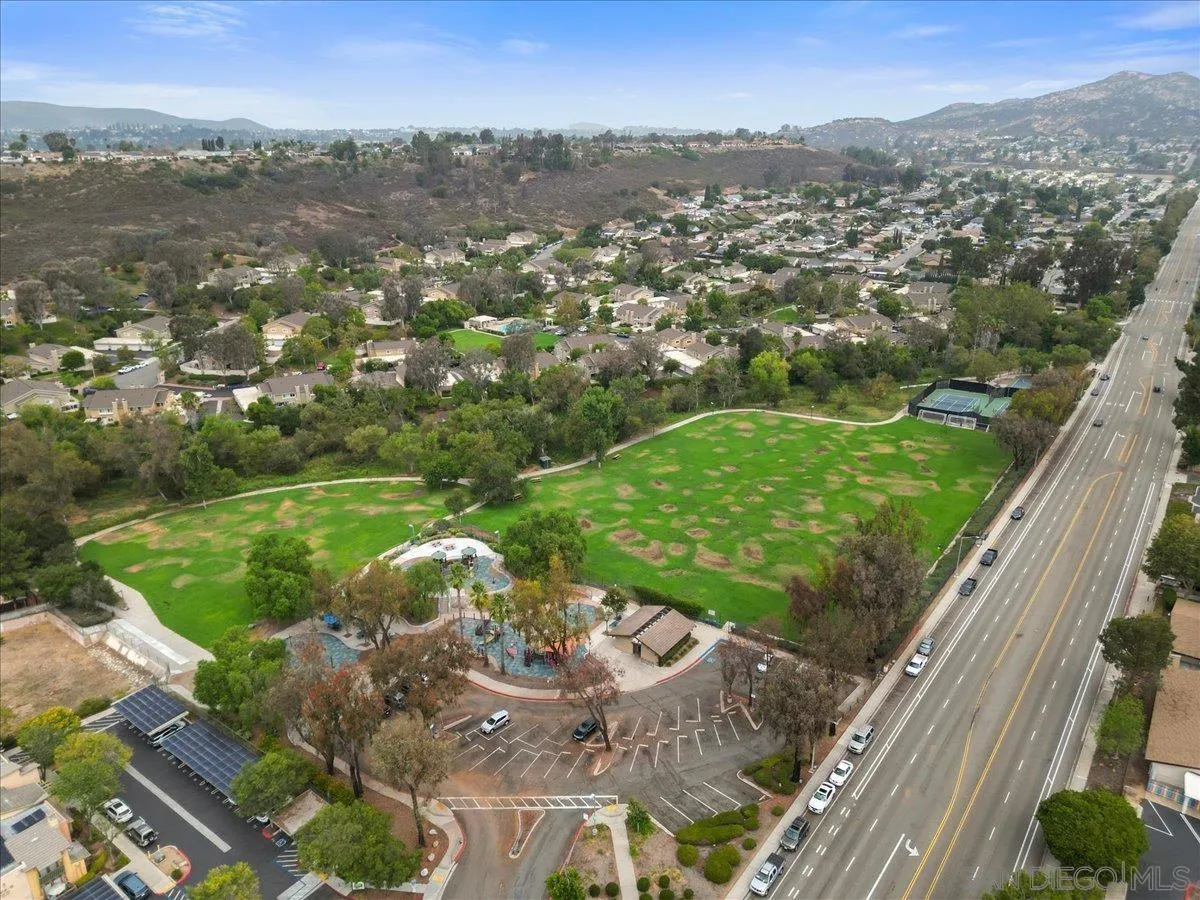 Photo #48: 260019349 Listing: Photo #48