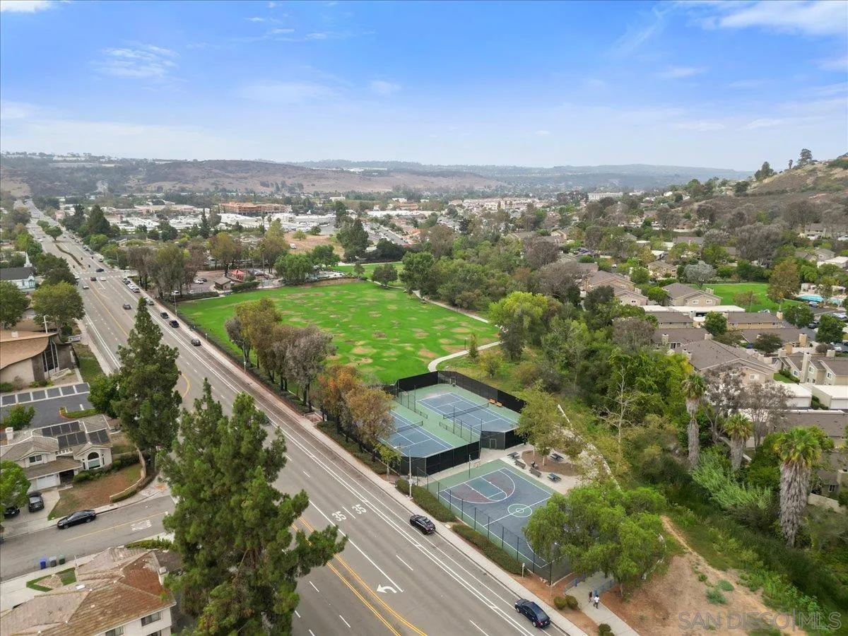 Photo #49: 260019349 Listing: Photo #49