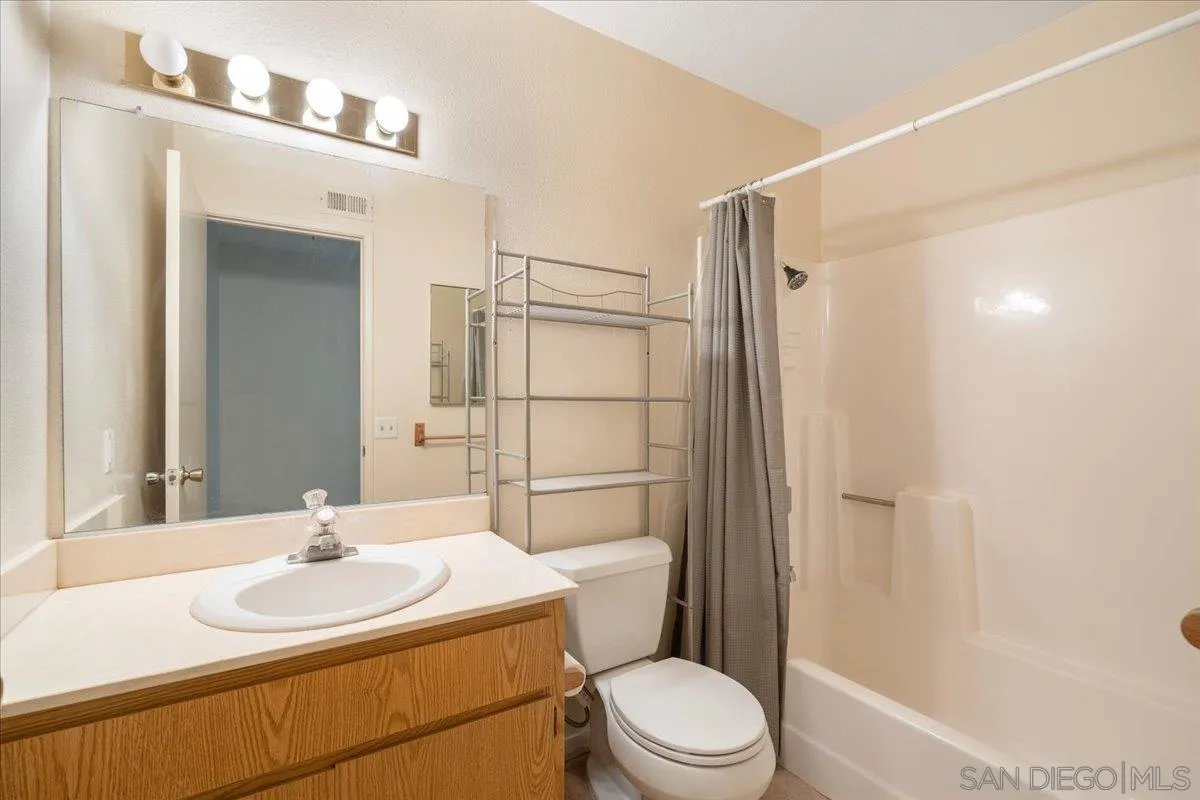 Photo #17: 260019349 Listing: Photo #17