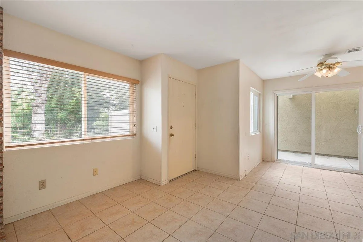 Photo #8: 260019349 Listing: Photo #8