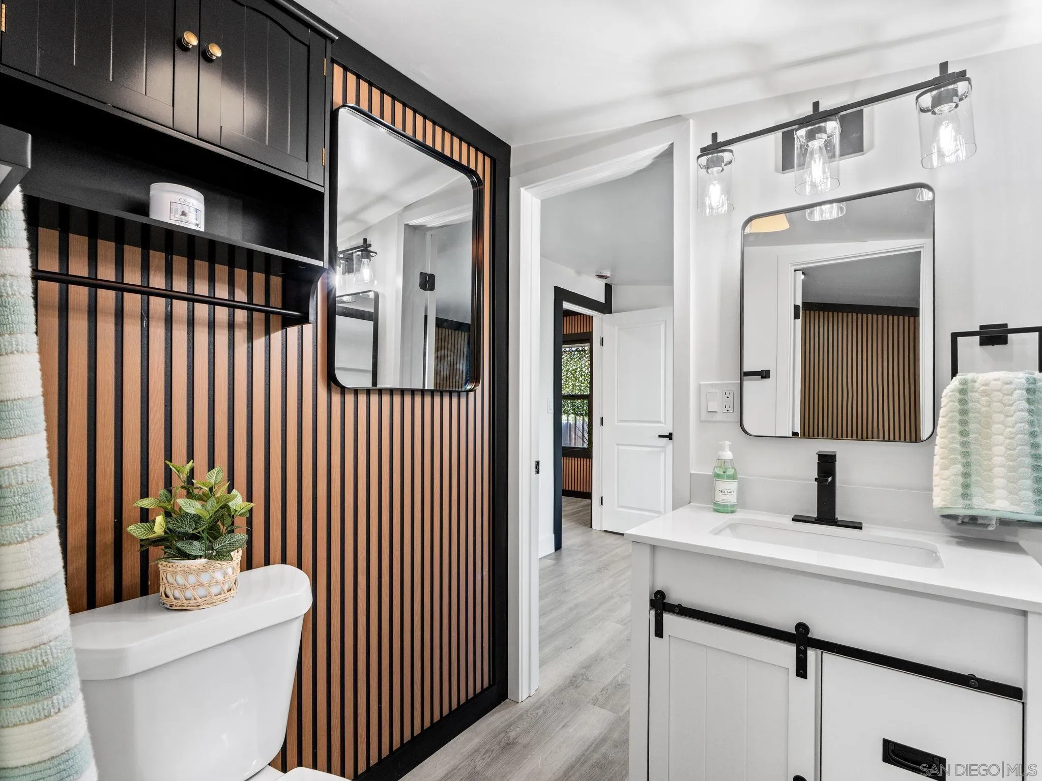 https://cdn.realtyfeed.com/cdn/127/260019350/d5ae69e41a34ee51f199ef7435fa3c1a.webp