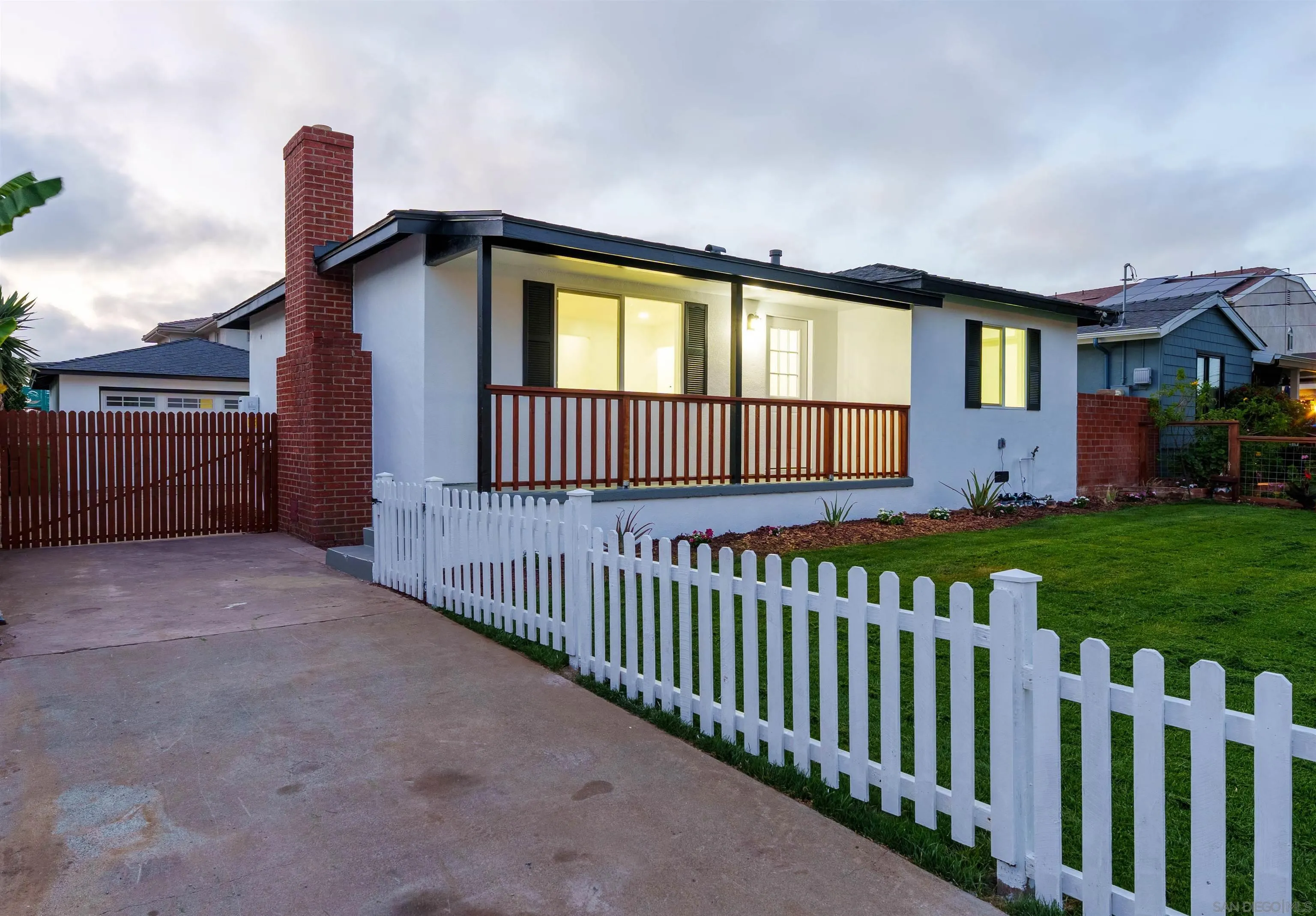 https://cdn.realtyfeed.com/cdn/127/260019353/0d567ad51158c9d3e5dcfb91482729a5.webp