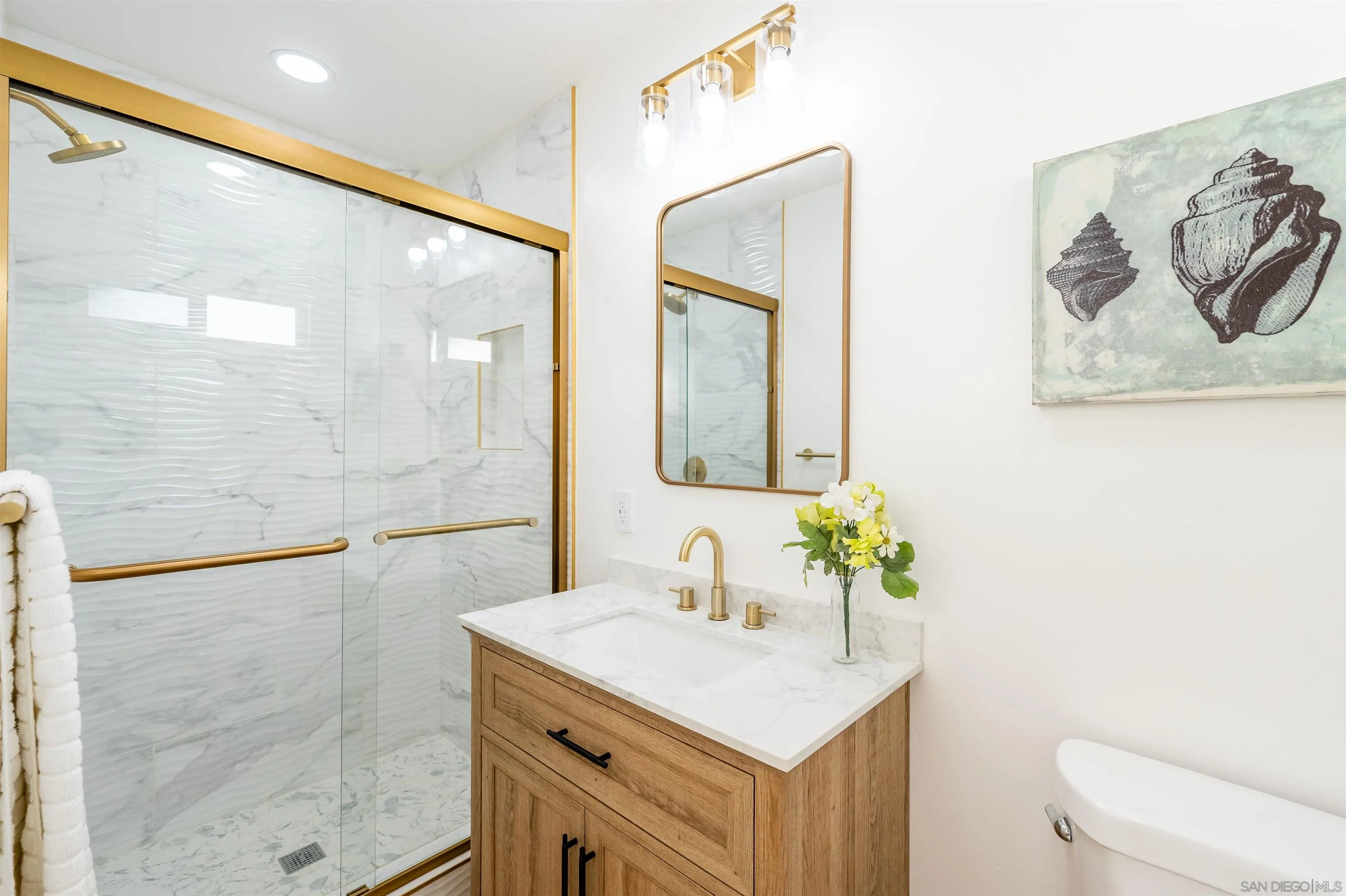 https://cdn.realtyfeed.com/cdn/127/260019353/deb0fa2eb3efc0fa382ff1dc2edd23d0.webp