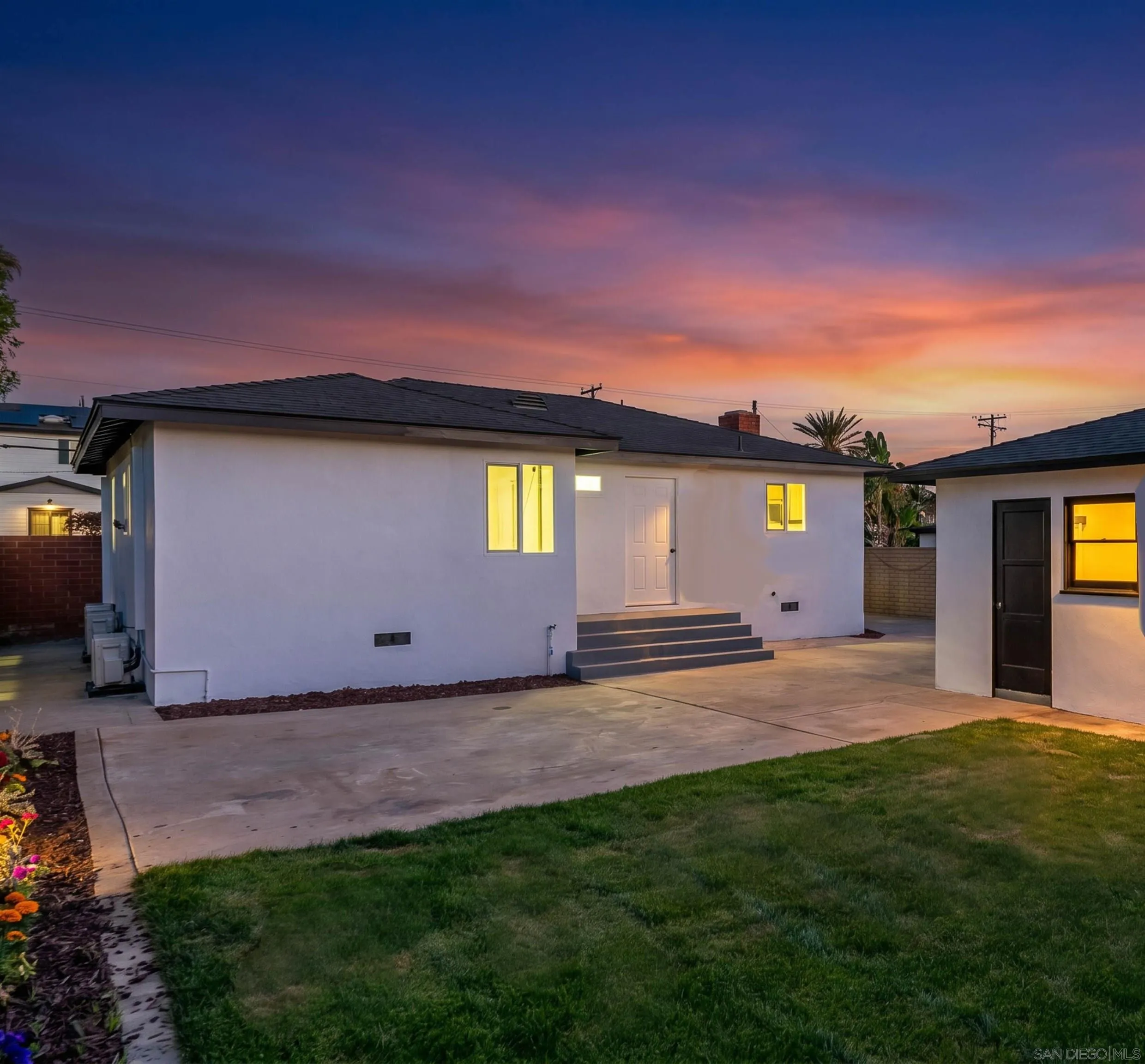 https://cdn.realtyfeed.com/cdn/127/260019353/f03ba99e85350beb40feabea487f8415.webp