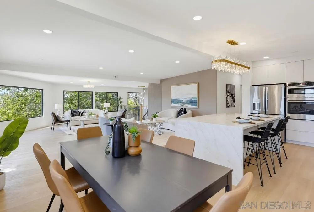 https://cdn.realtyfeed.com/cdn/127/260019354/51f643dfeaf79da370b23984869ae4df.webp